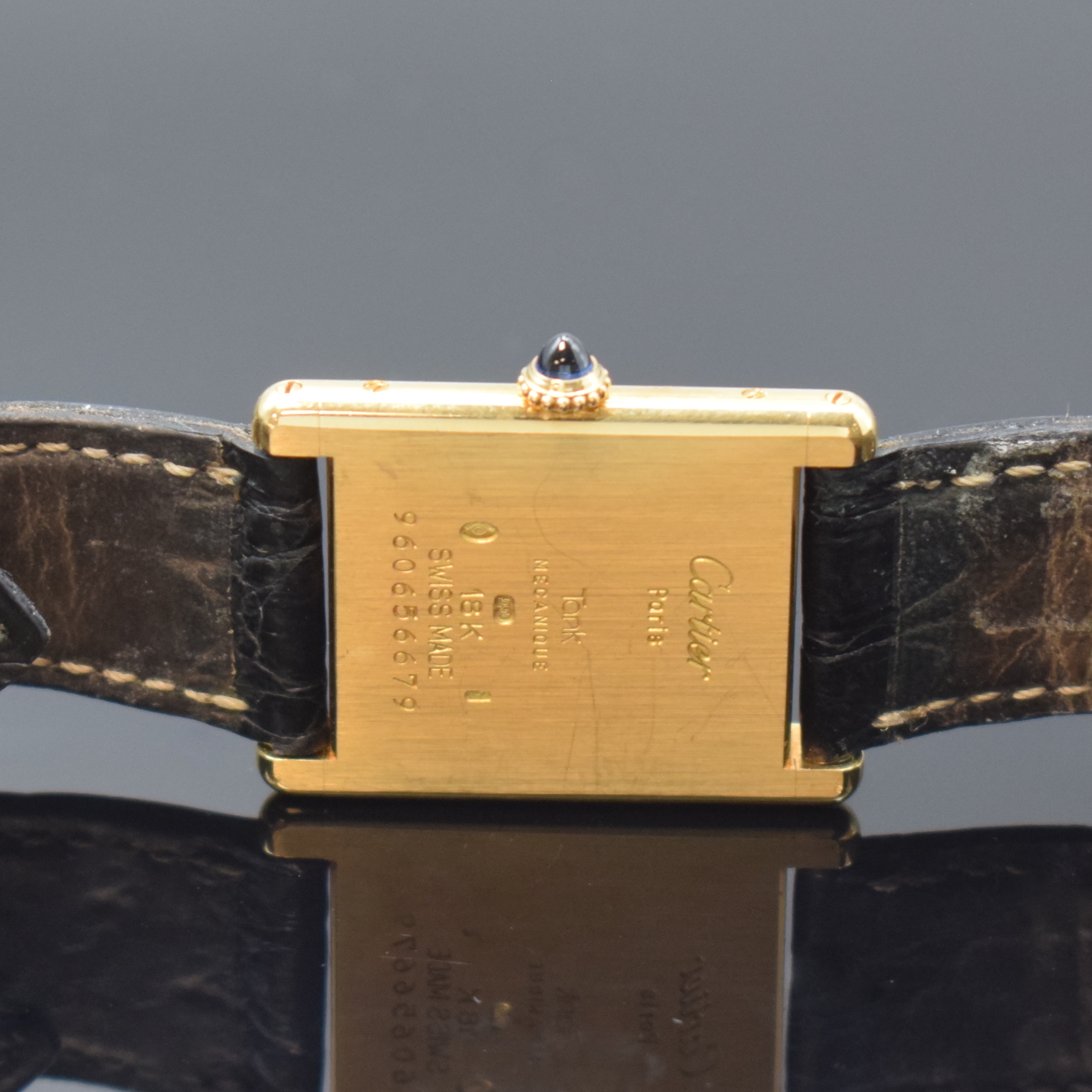 Detail d: CARTIER Tank Armbanduhr in GG 750/000, Schweiz um 2000, Handaufzug, Geh. 4-fach verschr., orig. Lederband m. orig. GG 750/000 Faltschl., ...