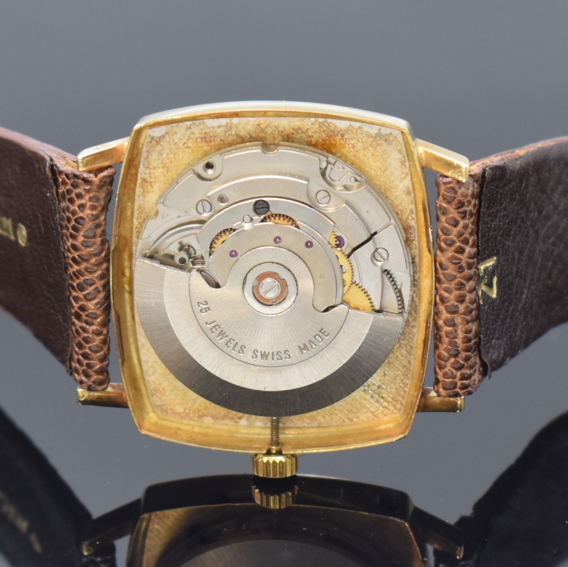 Detail e: AMARA Herrenarmbanduhr in GG 585/000, Schweiz um 1975, Automatik, Boden aufgedr., silb. Zifferbl. rest., gold. Std.-Ind., gold. Zeiger, Datum b. 3, ...