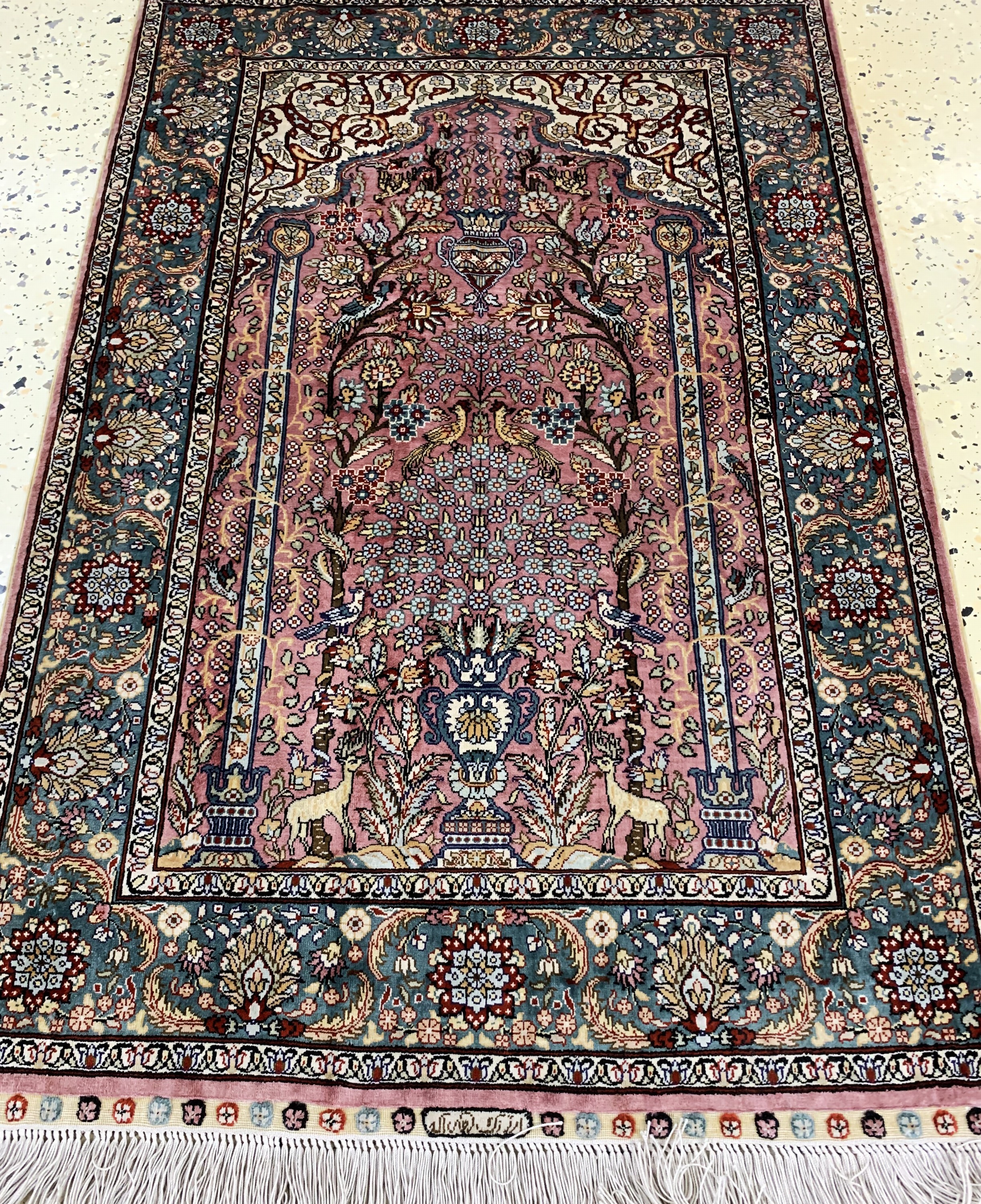 Detail d: China Seide fein, Ende 20.Jhd., Wolle auf Baumwolle, ca. 91 x 61 cm, ca. 1,0 Mio. Kn/qm,EHZ: 2