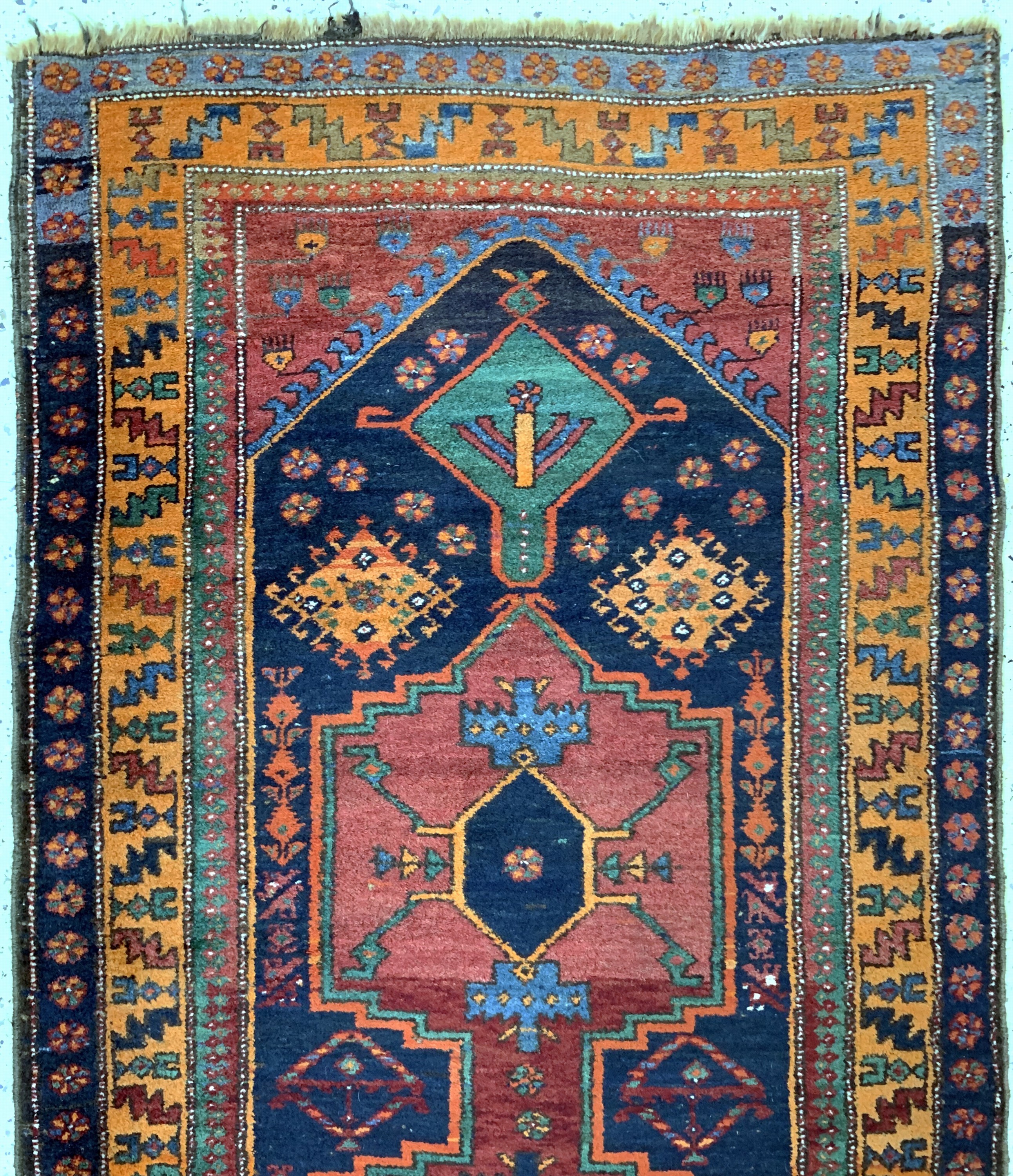 Detail a: Meschgin antik, Persien, um 1900, Wolle aufWolle, ca. 265 x 106 cm, EHZ: 2-3