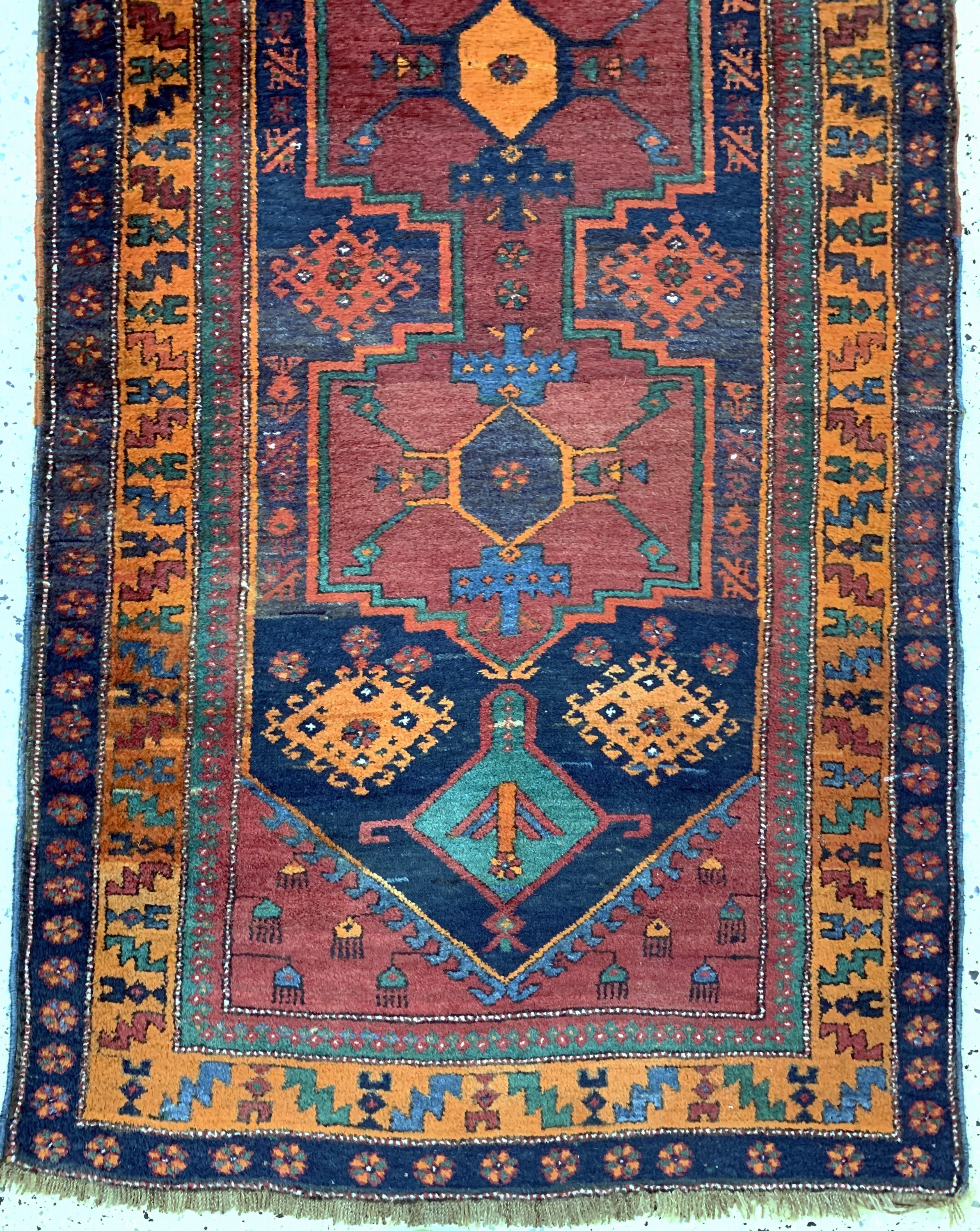 Detail c: Meschgin antik, Persien, um 1900, Wolle aufWolle, ca. 265 x 106 cm, EHZ: 2-3
