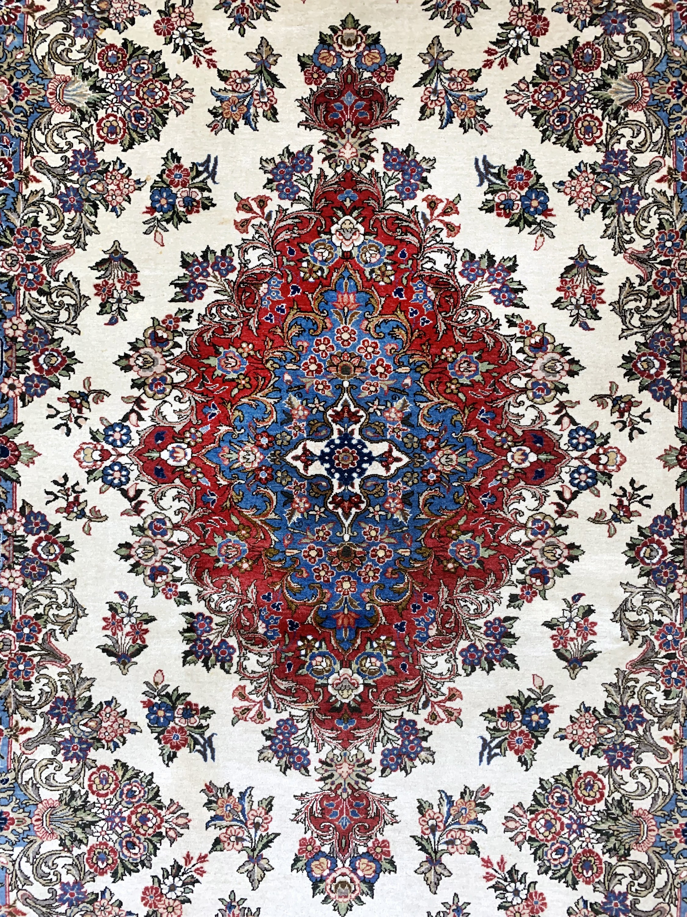 Detail c: Ghom Kork alt, Persien, Mitte 20.Jhd, Korkwolle auf Baumwolle, ca. 383 x 263 cm, EHZ: 2
