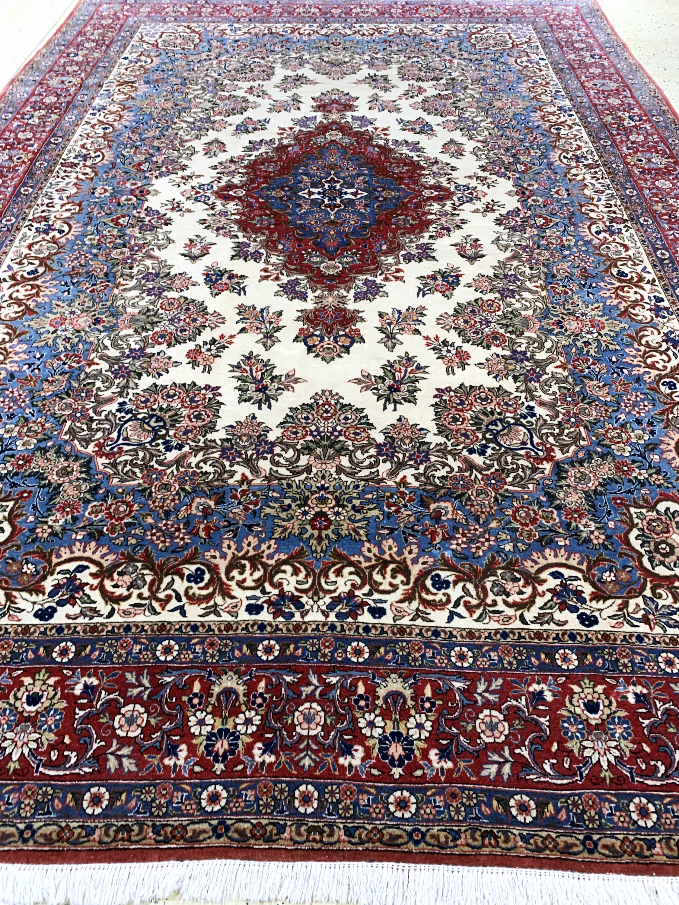 Detail g: Ghom Kork alt, Persien, Mitte 20.Jhd, Korkwolle auf Baumwolle, ca. 383 x 263 cm, EHZ: 2