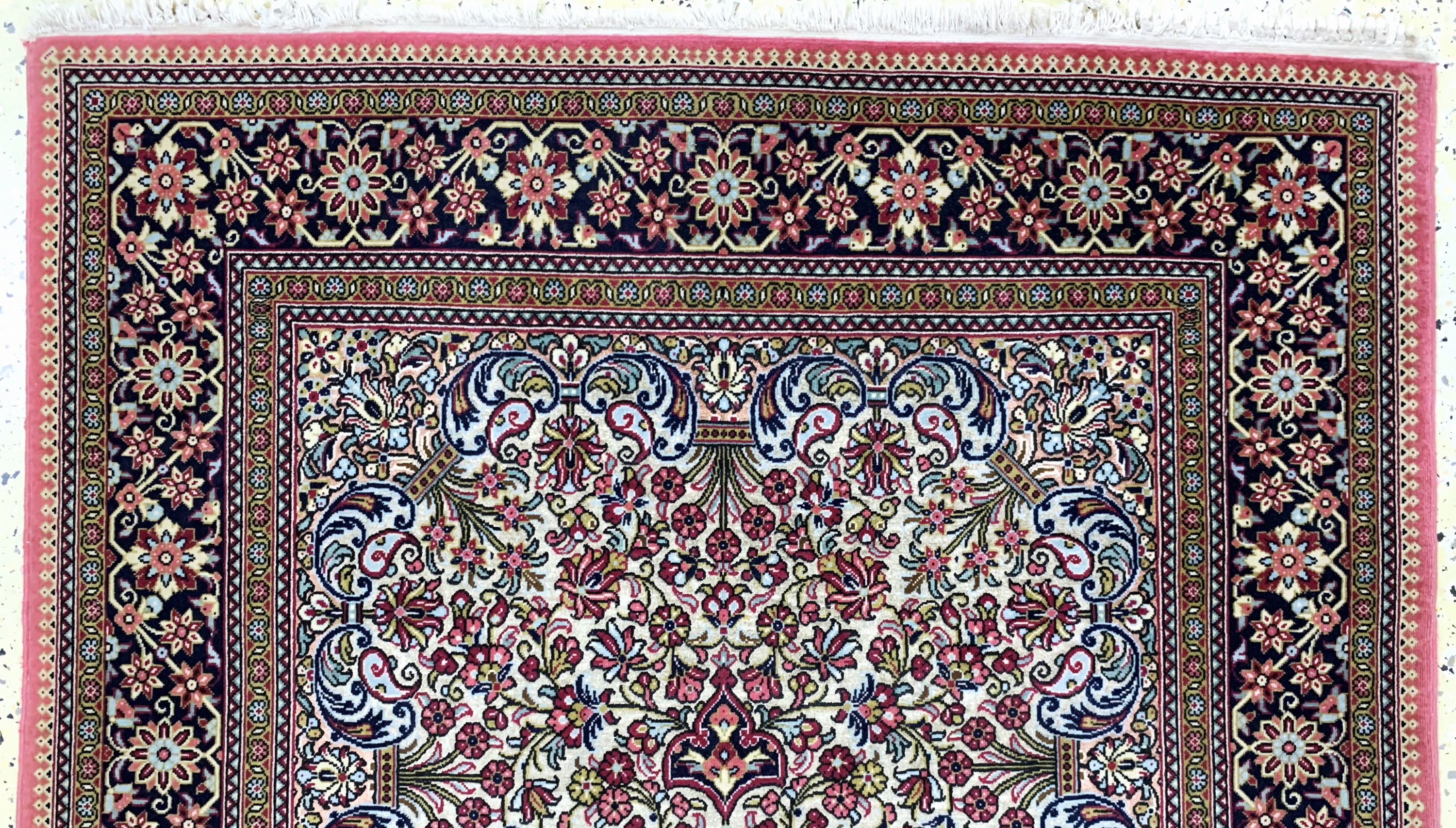 Detail a: Ghom Kork fein"Seidengrund", Persien, Mitte20.Jhd, Korkwolle mit Seide, ca. 167 x 108 cm,EHZ: 2
