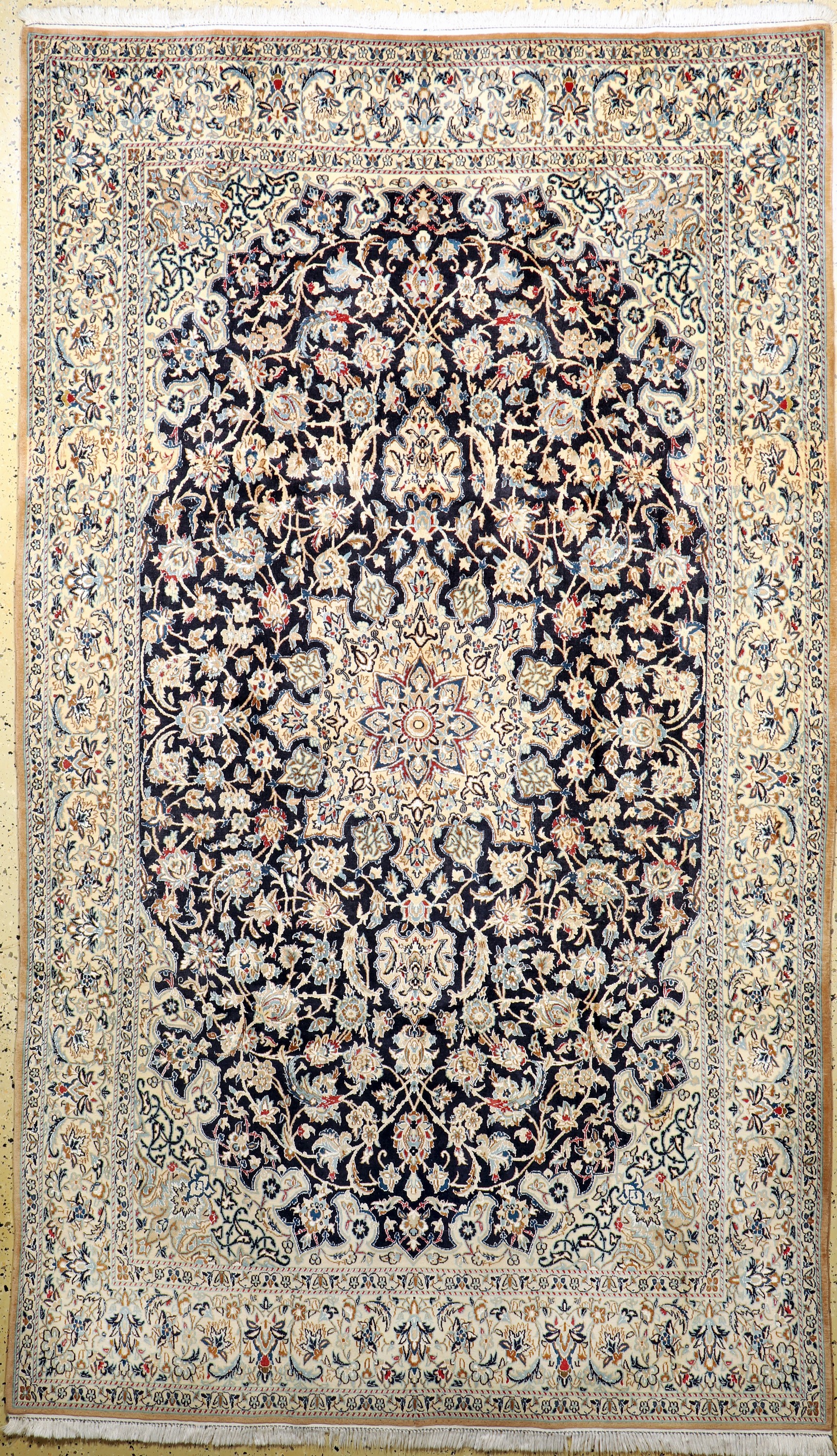 Nain fein(9 La), Persien, Mitte 20.Jhd, Korkwolle mit Seide, ca. 300 x 174 cm, gereinigt, EHZ: 2(Abrasch)