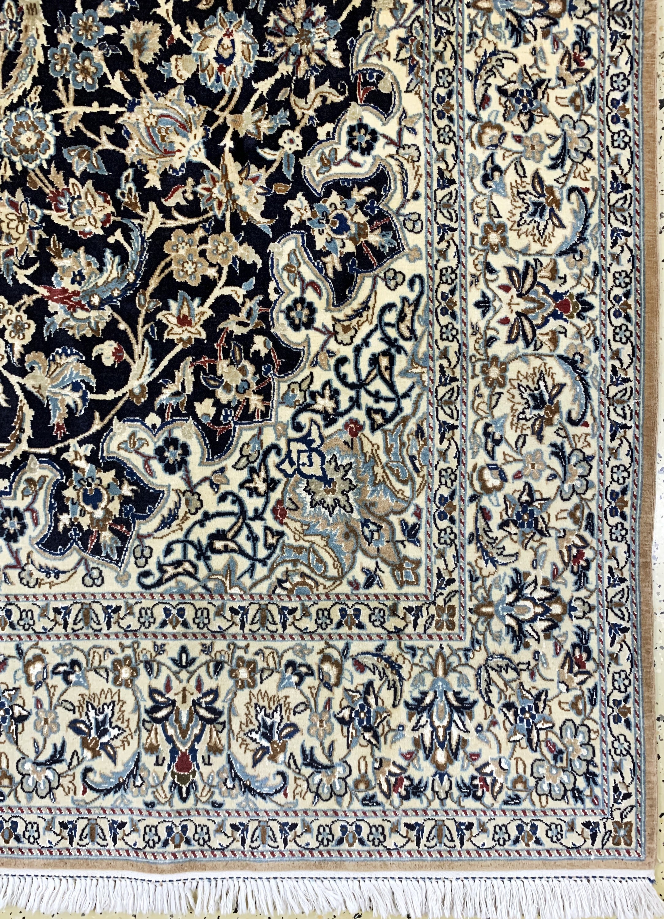 Detail a: Nain fein(9 La), Persien, Mitte 20.Jhd, Korkwolle mit Seide, ca. 300 x 174 cm, gereinigt, EHZ: 2(Abrasch)