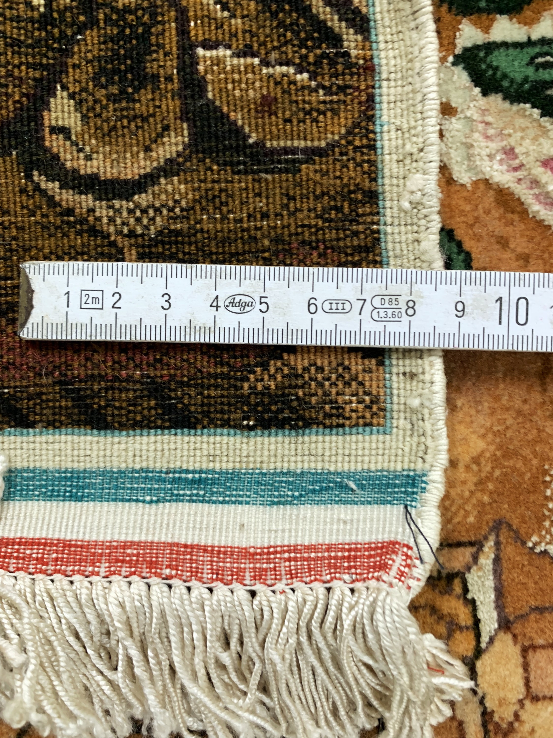 Detail d: Täbriz fein(50 Raj), Persien, Ende 20.Jhd, Korkwolle mit und auf Seide, ca. 86 x 60 cm, ca. 500.000 Kn/qm, EHZ: 2