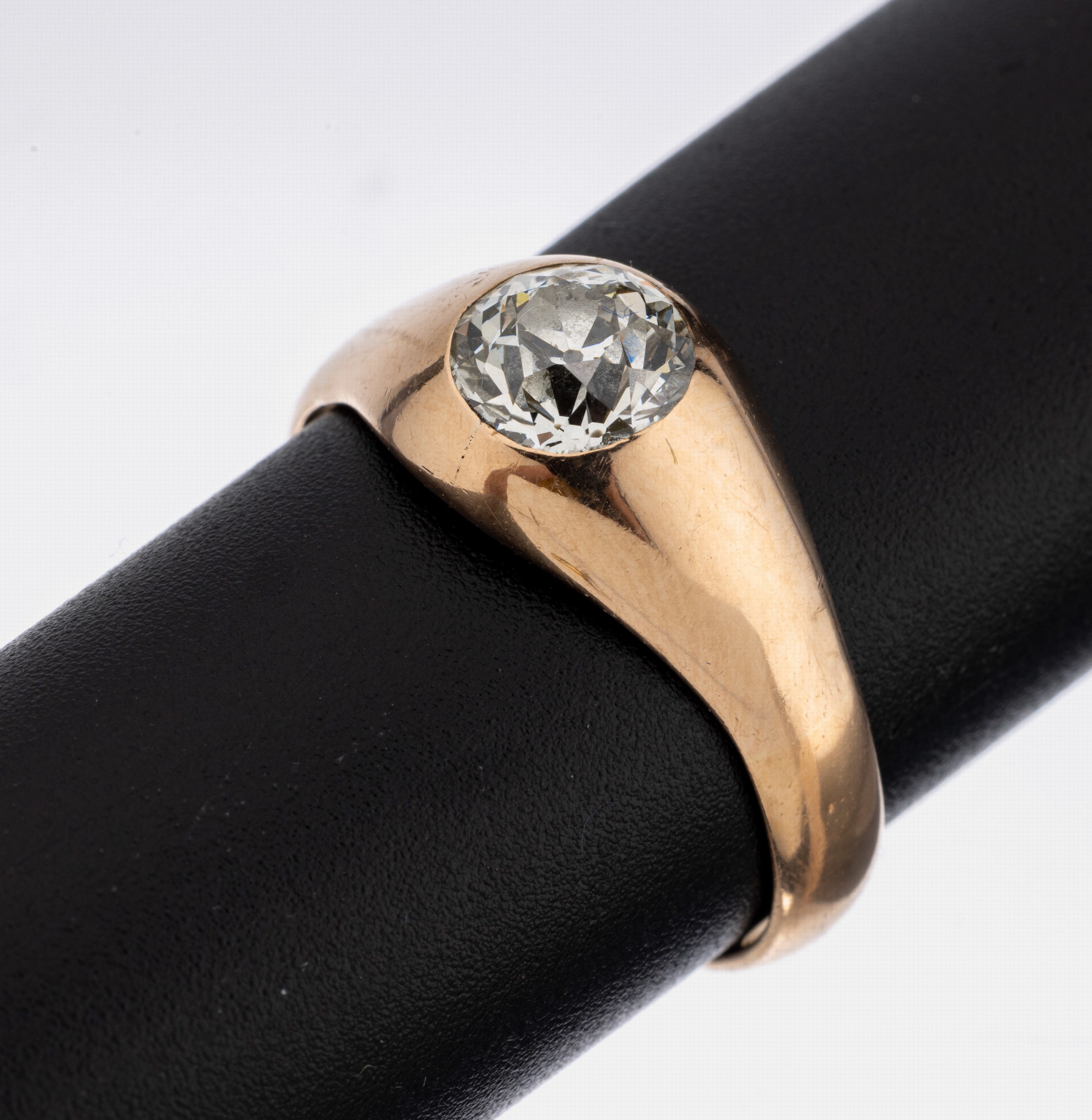 14 kt Gold Diamant-Ring, um 1900, GG 585/000 gepr., mittig Altschliffdiamant ca. 1.0 ct l.get.Weiß/p, RW 57, ca. 4.5 g