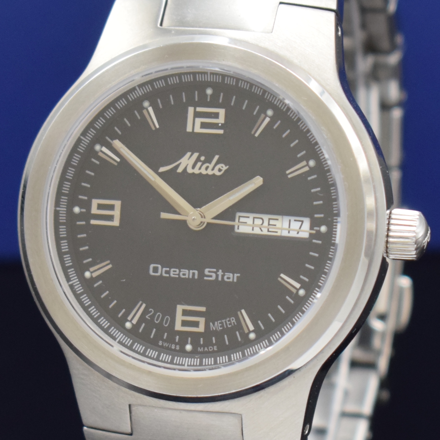 Detail a: MIDO Herrenarmbanduhr Ocean Star Sport Referenz 8520, Automatik, Schweiz um 2010, Edelstahlgeh. inkl. Gliederband m. Faltschl., beids. vergl., Boden ...