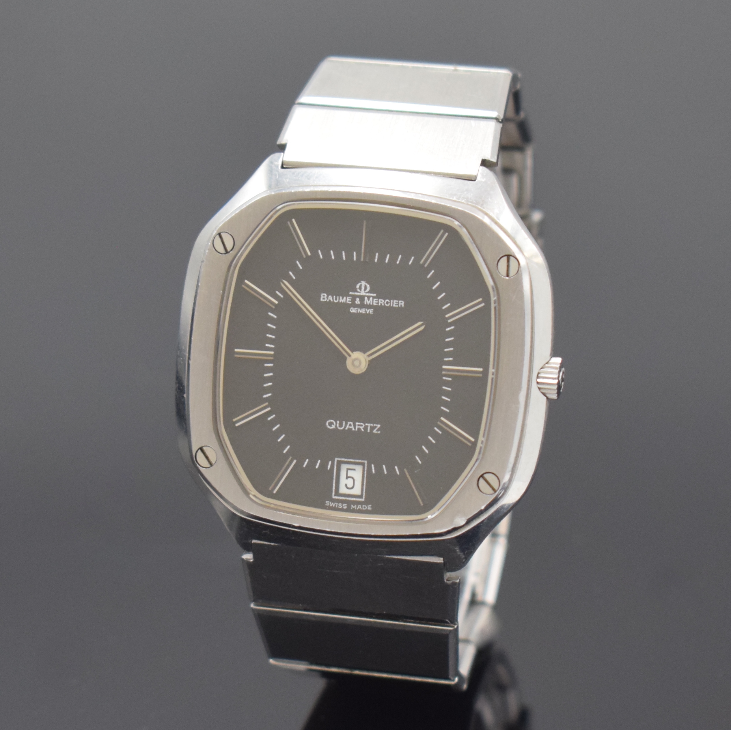 BAUME & MERCIER Armbanduhr Referenz 4100, quarz, Schweiz um 1985, Edelstahlgeh. inkl. Gliederband m. Faltschl., Boden aufgedr., schwarzes Zifferbl., ...