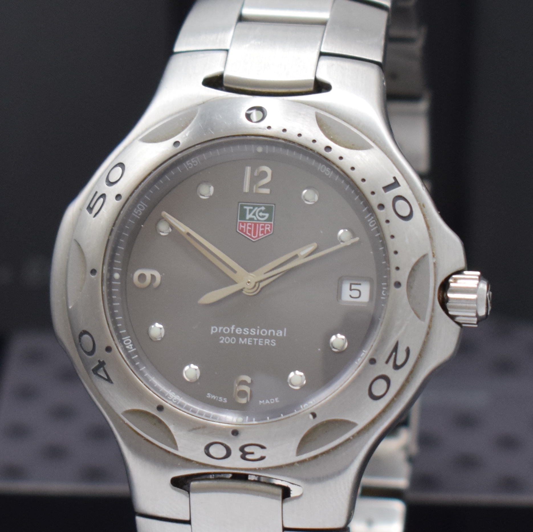 Detail a: TAG HEUER Armbanduhr Serie Kirium Referenz WL1011, quarz, Edelstahlgeh. inkl. Gliederband m. Faltschl., Boden und Krone verschr., ab Herst. wasserd., ...