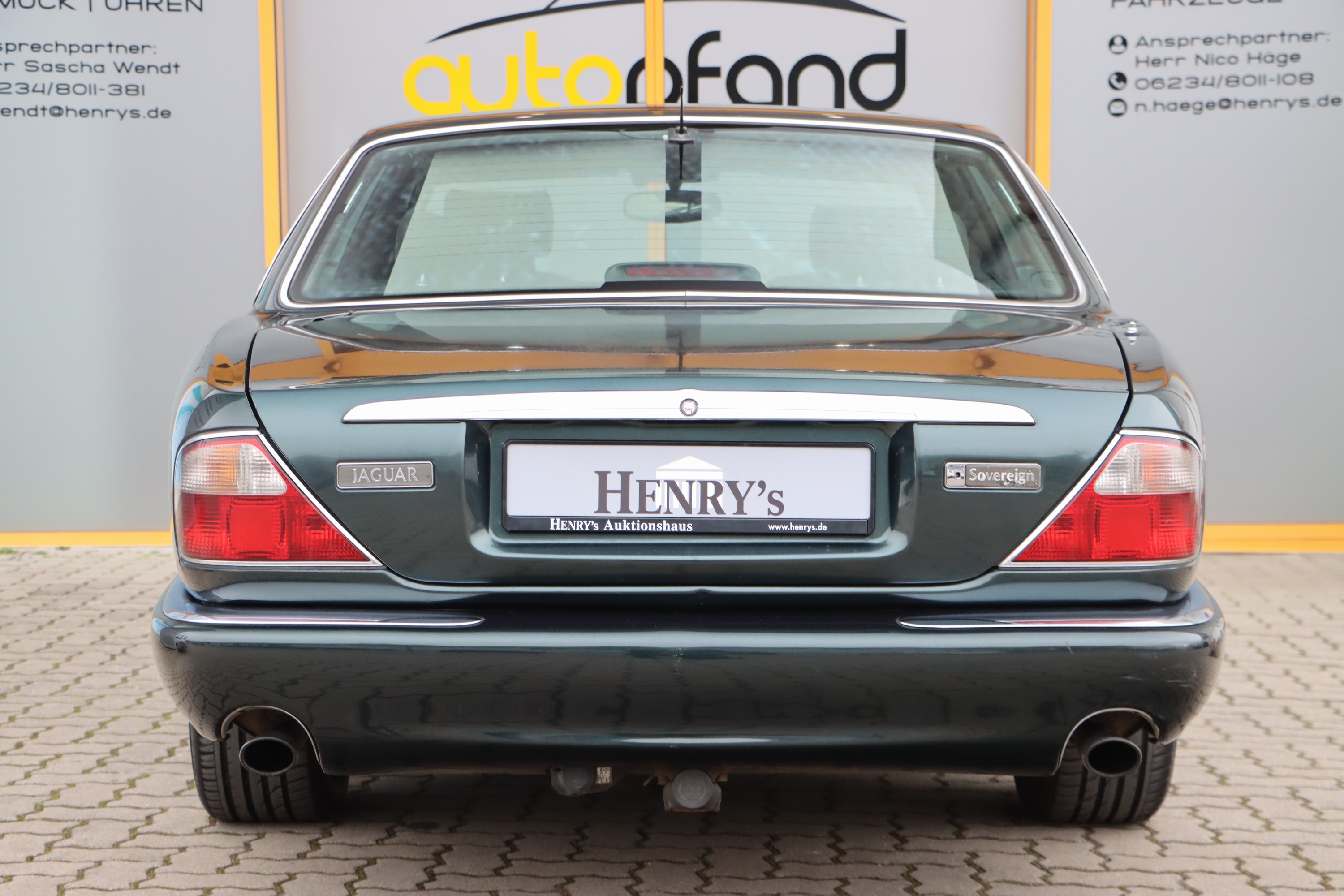 Detail f: Jaguar XJ 4.0 V8, EZ 09/1997, Fahrgestellnummer: SAJJHALD4CR812753, Laufleistung ca. 259.910 km abgelesen, 209 kW/284 PS, Automatikgetriebe, grün, ...