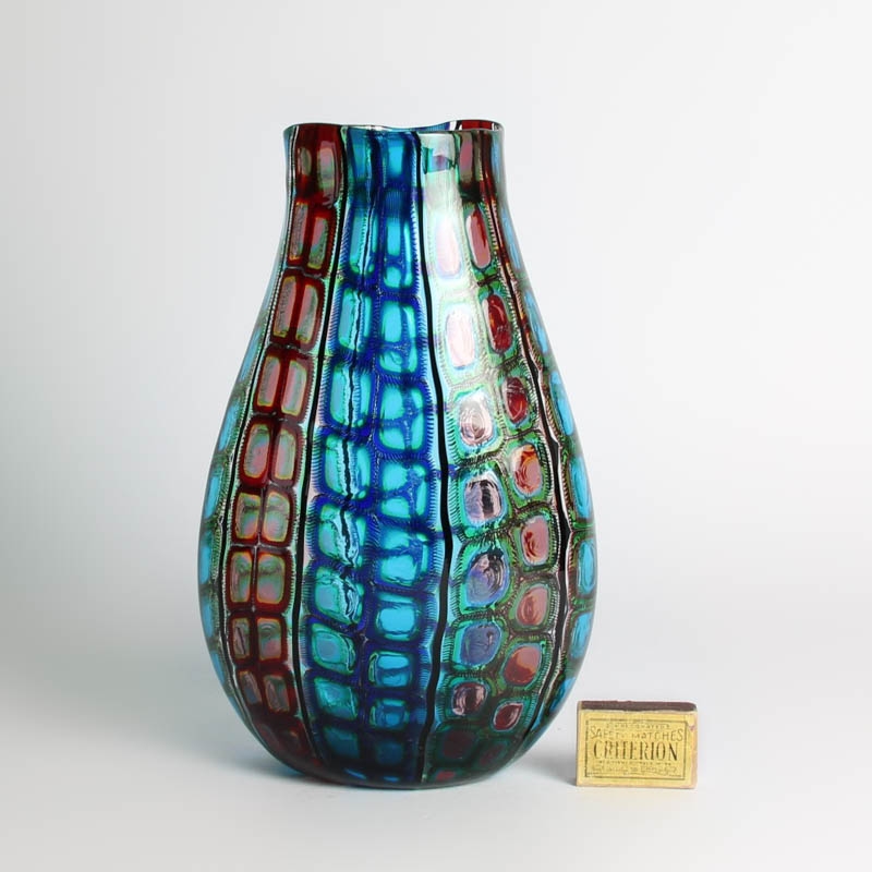 Detail a: Murrine-Glasvase, Adriano Dalla Valentina (geb. 1945), Murano, zusammengeschmolzene Murrinen und Canes in verschiedenen Farben, unsigniert, H. 30 cm