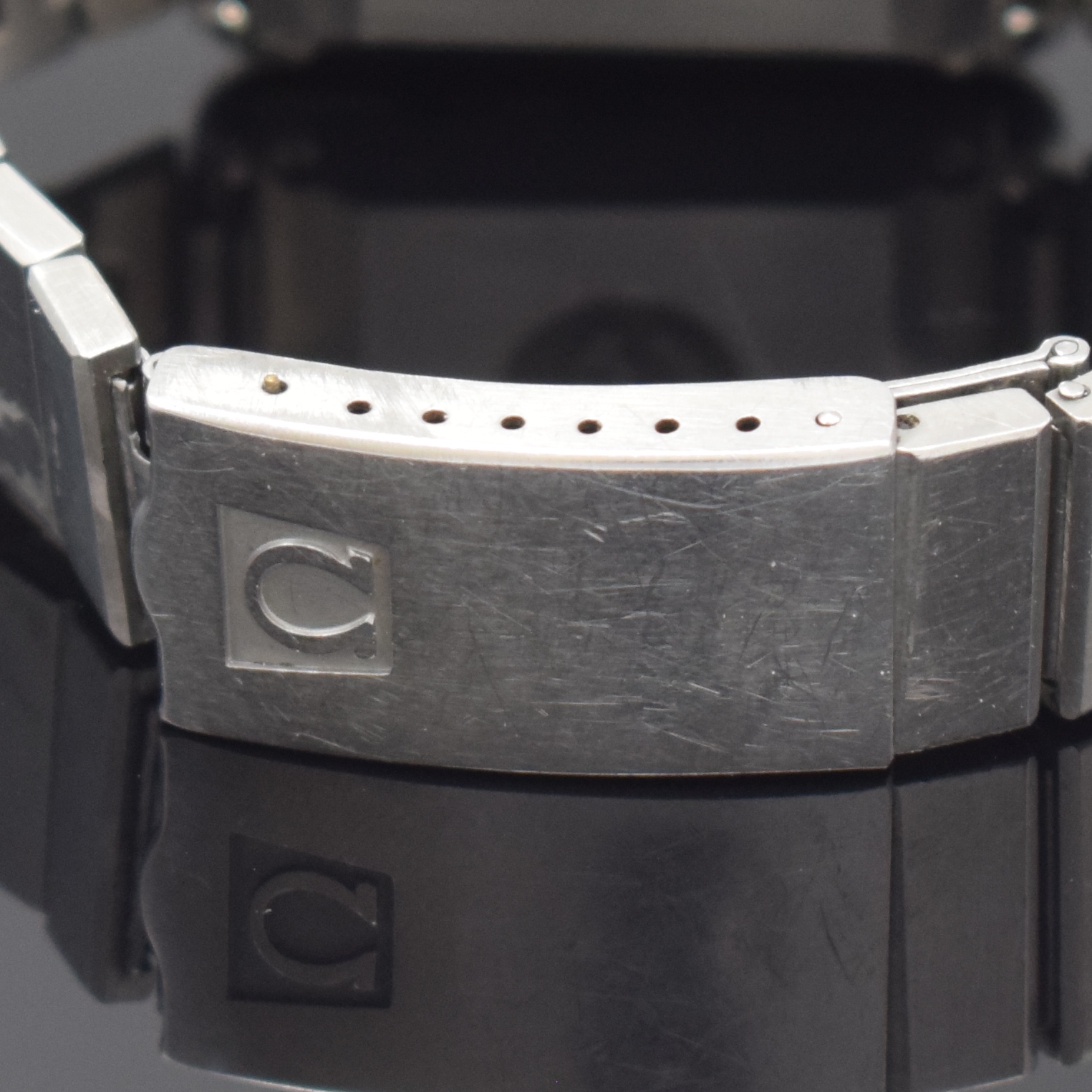 Detail c: OMEGA Seamaster "Mariner II" Armbanduhr Referenz 196.0050/396.0838, Schweiz um 1975, quarz, Edelstahlgeh. inkl. orig. Gliederband m. ...