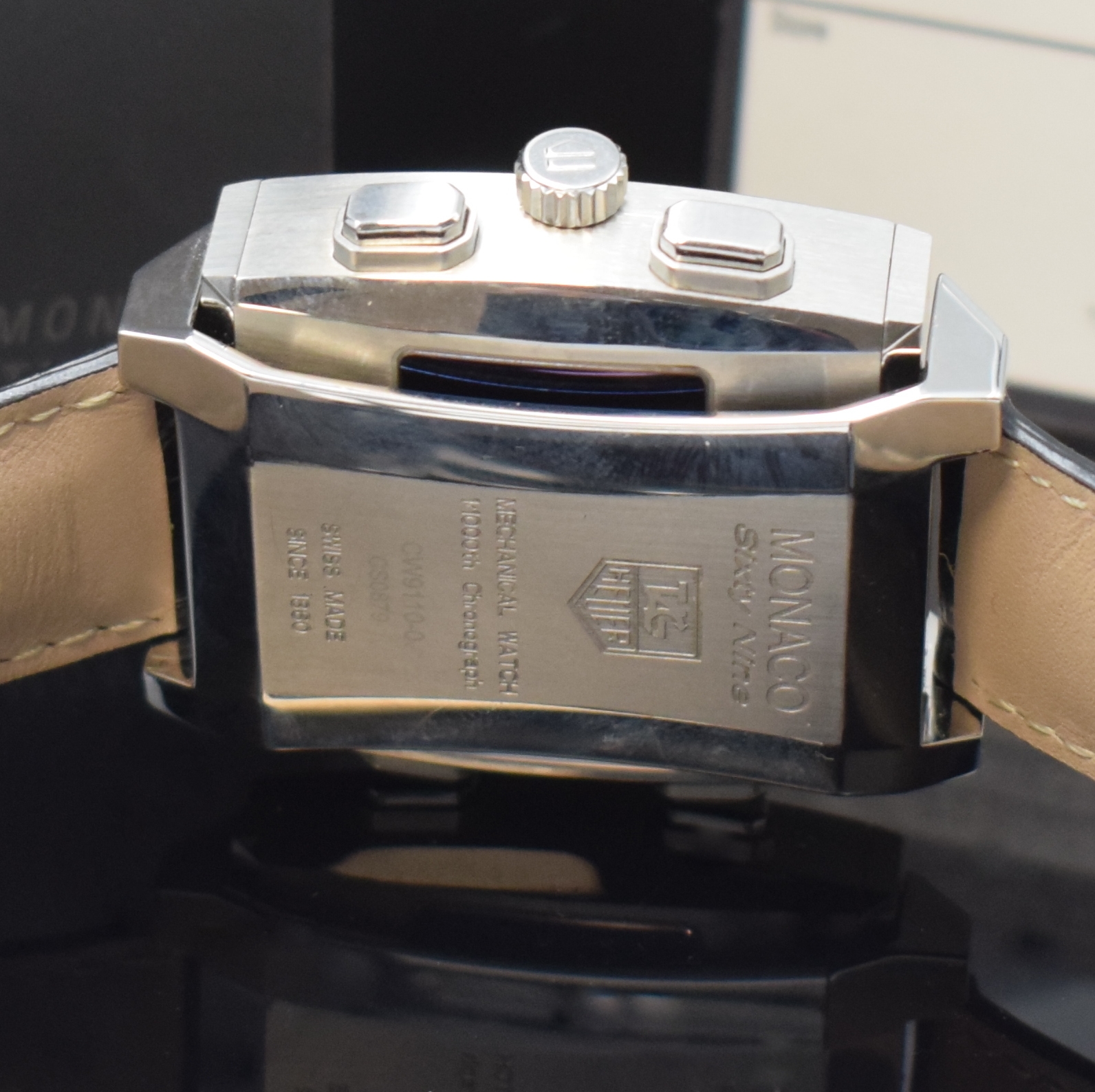 Detail f: TAG HEUER Monaco Sixty Nine Armbandchronograph mit 2 Werken Referenz CW9110-0, Handaufzug, Edelstahl Wendegeh., orig. Lederband m. Faltschl., ...