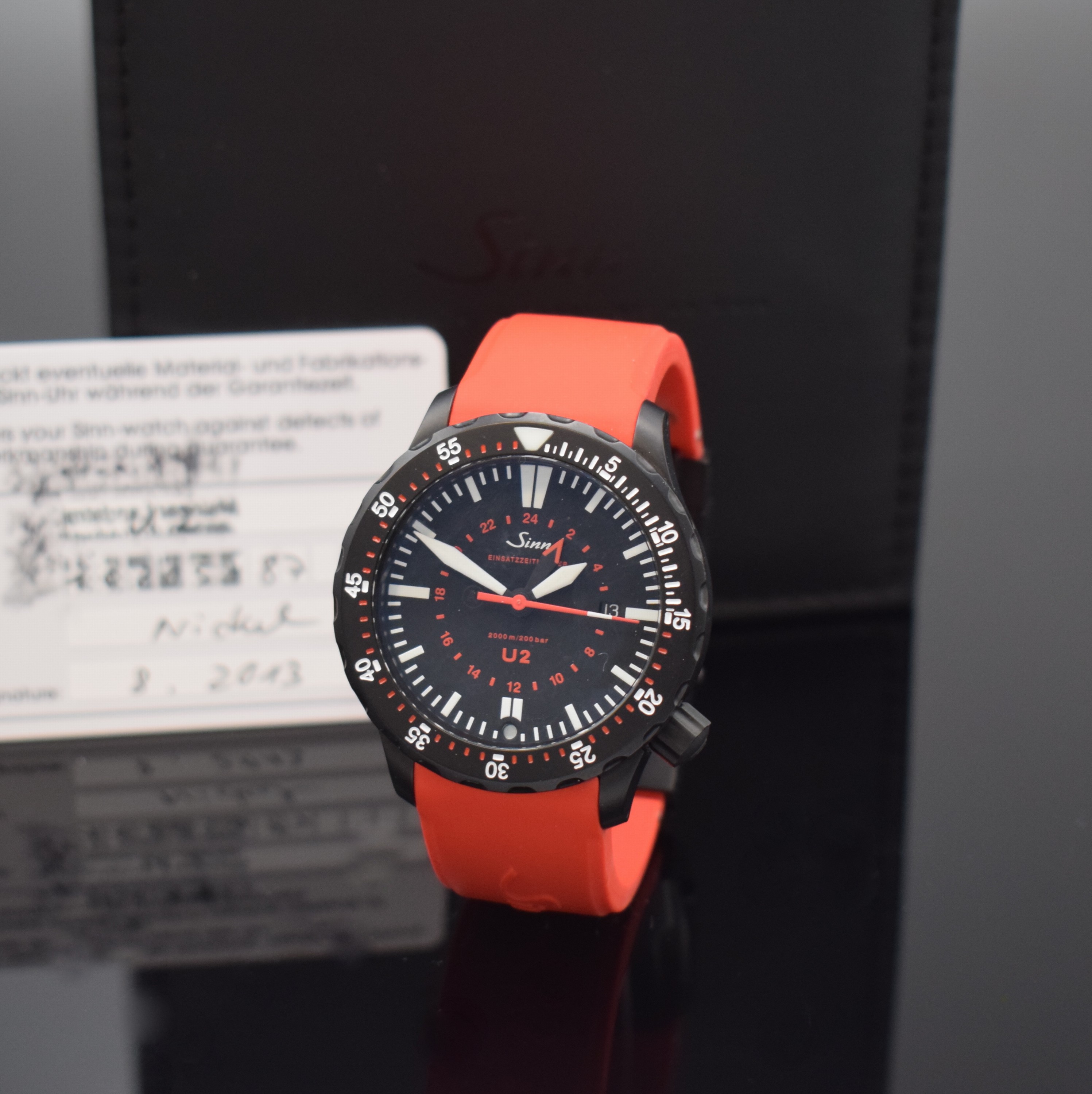 SINN U2 Herrenarmbanduhr Einsatzzeitmesser Referenz 1020.5487, Automatik, Deutscher U- Boot Stahl, Boden u. Krone verschr., orig. Kautschukband m. ...