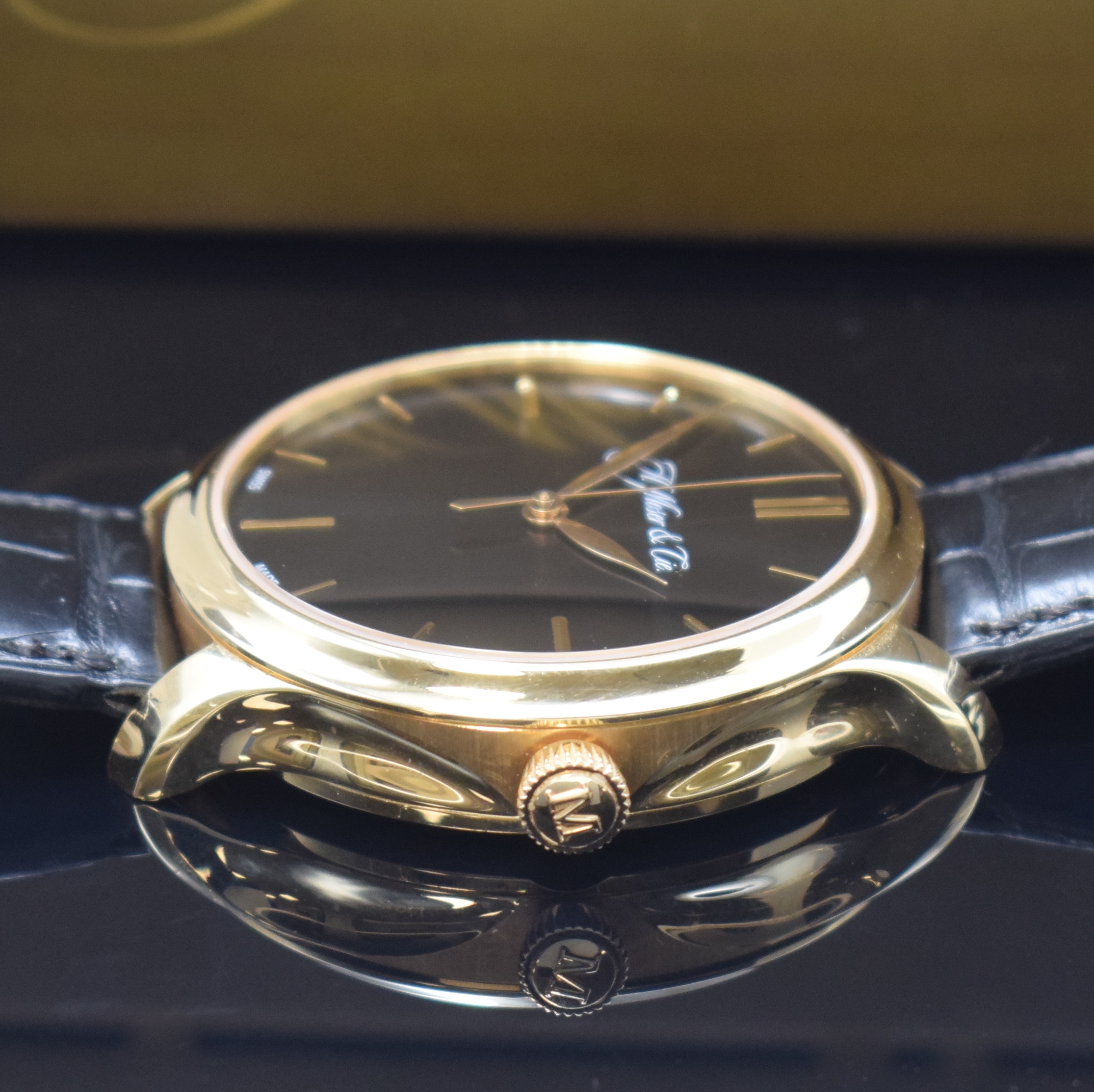 Detail d: HENRY MOSER & Cie. Endeavour Centre Seconds nahezu neuwertige Armbanduhr Referenz 134- 0102, Handaufzug, Schweiz um 2020, beids. vergl. Rosegold ...