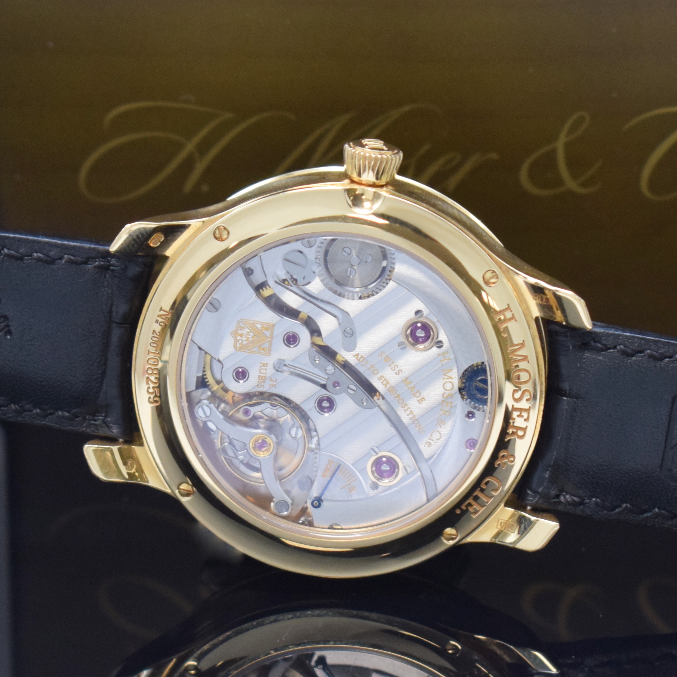 Detail e: HENRY MOSER & Cie. Endeavour Centre Seconds nahezu neuwertige Armbanduhr Referenz 134- 0102, Handaufzug, Schweiz um 2020, beids. vergl. Rosegold ...