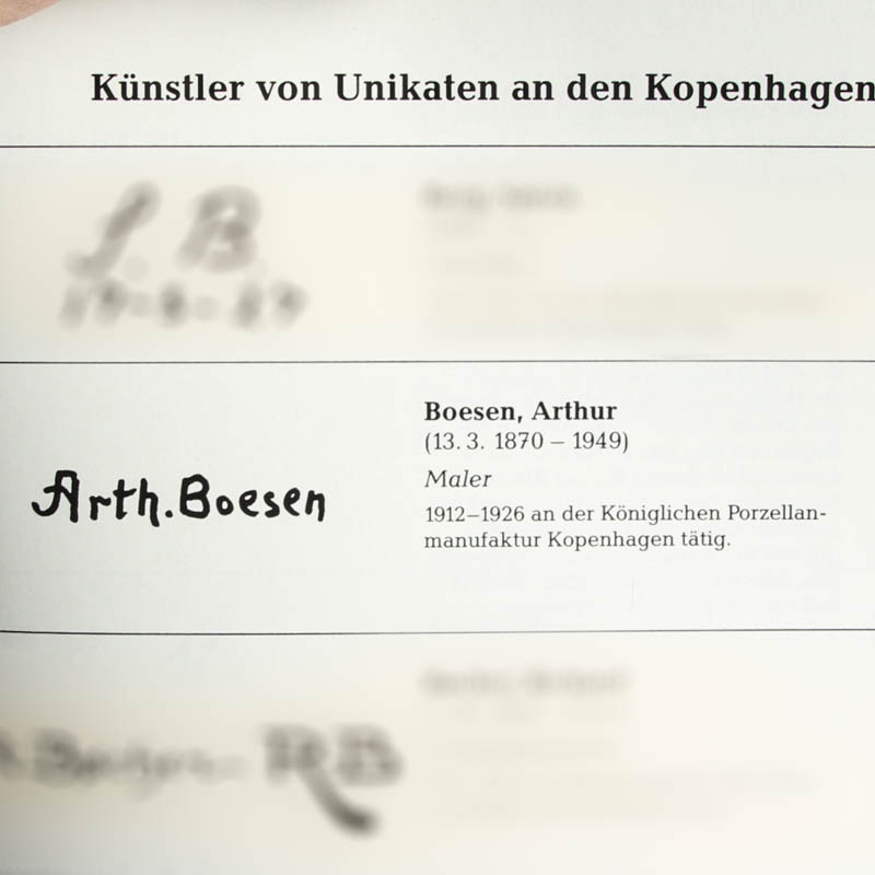 Detail j: Bodenvase, Dahl-Jensen, Kopenhagen, signiert Arthur Boesen, Porzellan, Malerei mit nordischer Küstenlandschaft, H. 38 cm am Rand l. bestoßen, innen ...