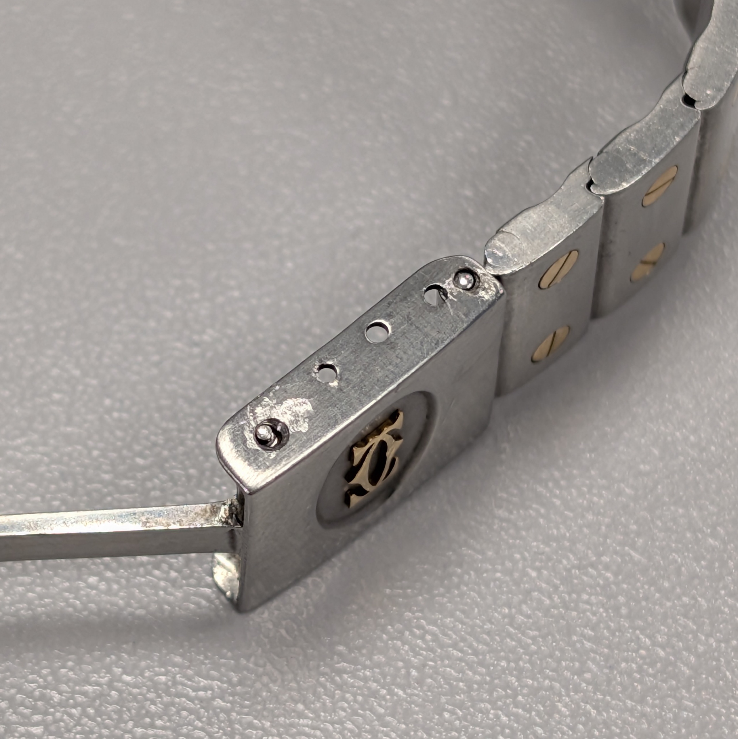 Detail g: CARTIER Armbanduhr Santos Galbee Referenz 187901, Schweiz um 1995, quarz, Edelstahl/Gold kombiniert inkl. Gliederband m. Faltschl., Schmuckkrone, ...