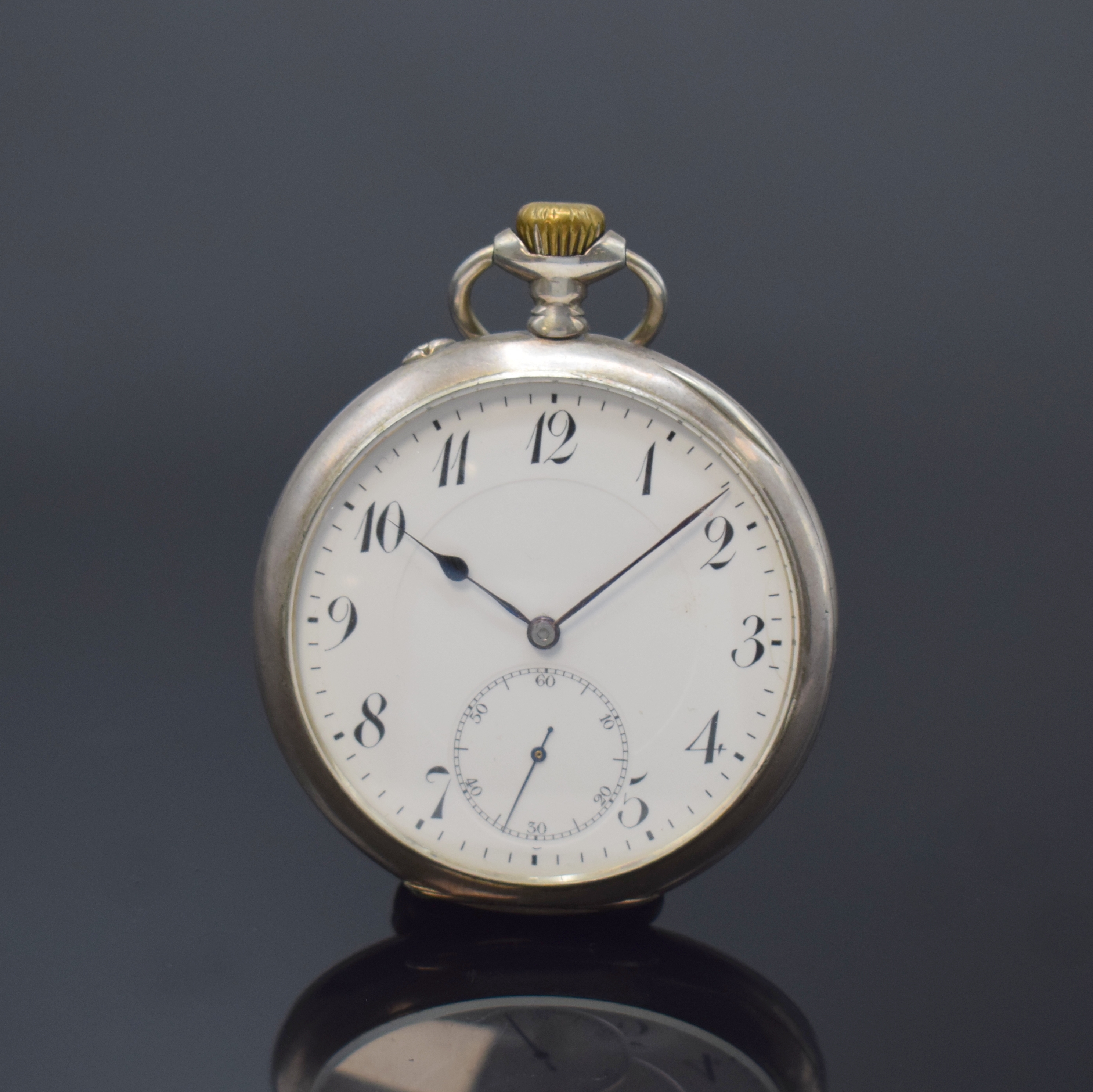 IWC offene Herrentaschenuhr in 800er Silber, Schweiz um 1912, glattes Geh. dell., Emailzifferbl. m. Breguetzahlen riss., gebl. Birnenzeiger, verg. ...