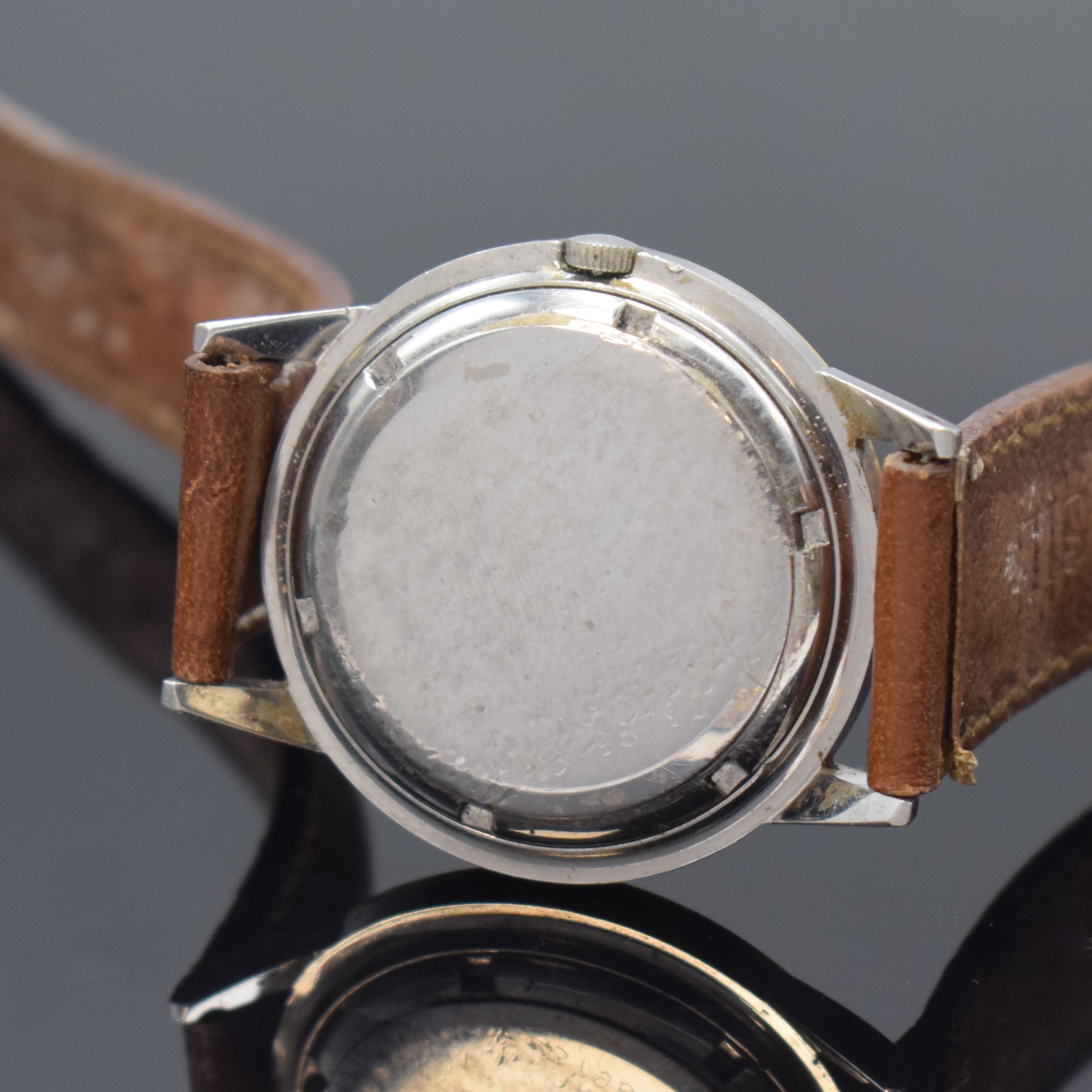 Detail d: 2 ETERNA-MATIC Armbanduhren, Schweiz um 1960, beide Automatik, Edelstahlgeh., Lünette und 1 x z. Teil Bandanstöße in GG, vers. Zifferblätter ...
