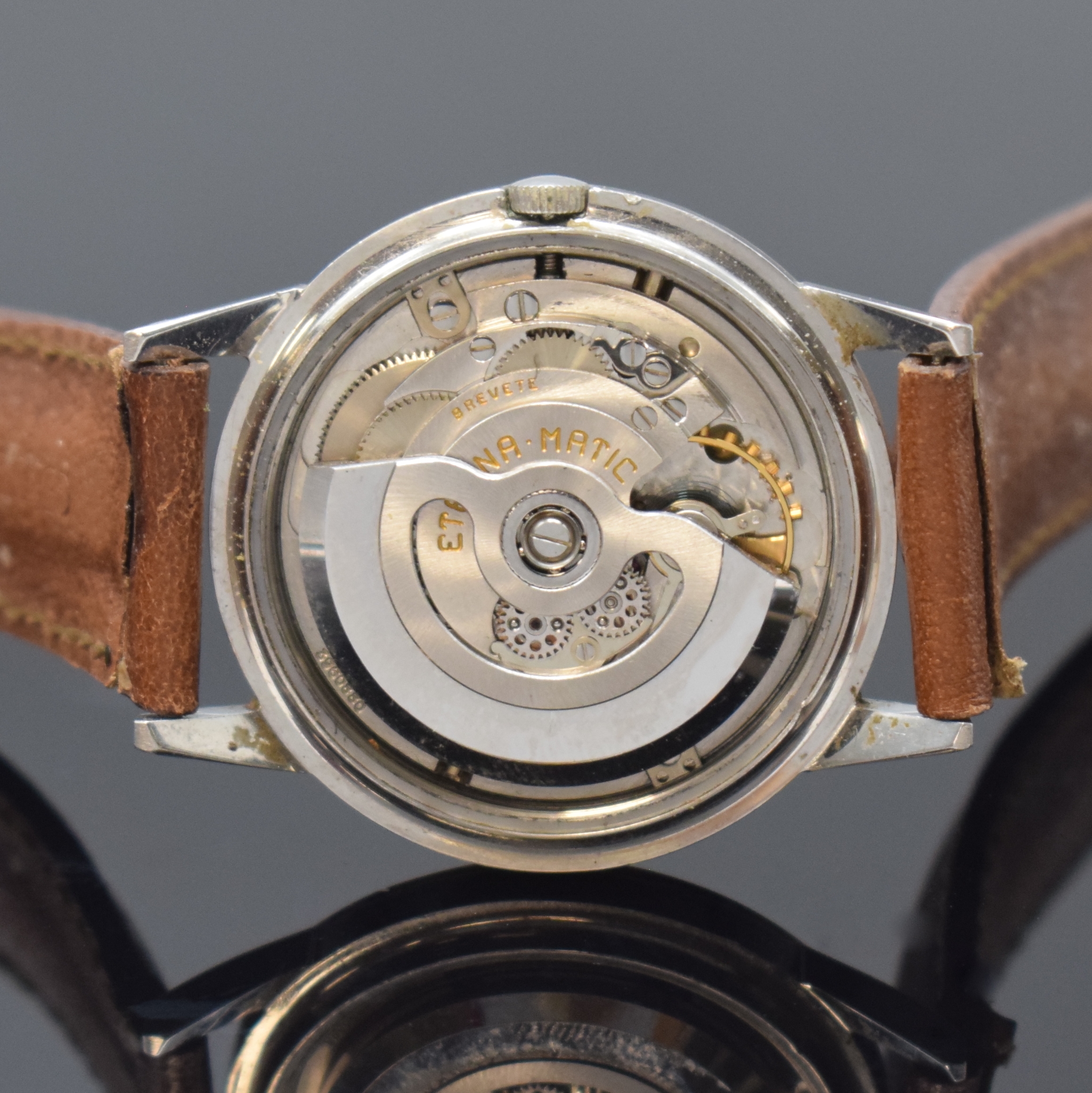 Detail e: 2 ETERNA-MATIC Armbanduhren, Schweiz um 1960, beide Automatik, Edelstahlgeh., Lünette und 1 x z. Teil Bandanstöße in GG, vers. Zifferblätter ...