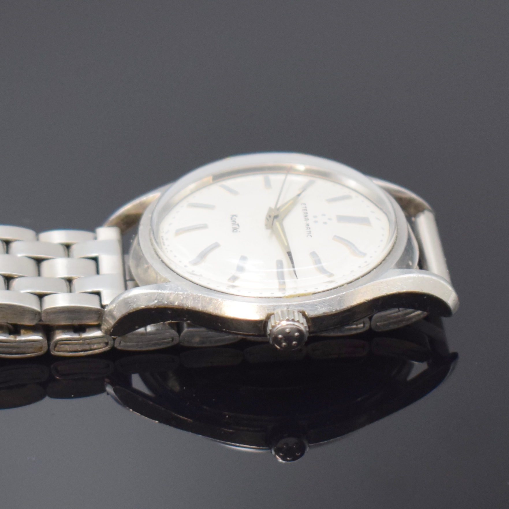 Detail f: 2 ETERNA Herrenarmbanduhren Kontiki und Kontiki 10, Schweiz 1950/60er Jahre, beide Edelstahl m. verschr. Böden, 1 x Automatik, Zifferblatt rest., ...