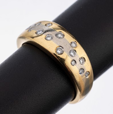 Image 18 kt Gold Diamant-Ring, GG/WG 750/000, 15 Brillanten und Diamanten zus. ca. 0.20 ct ...