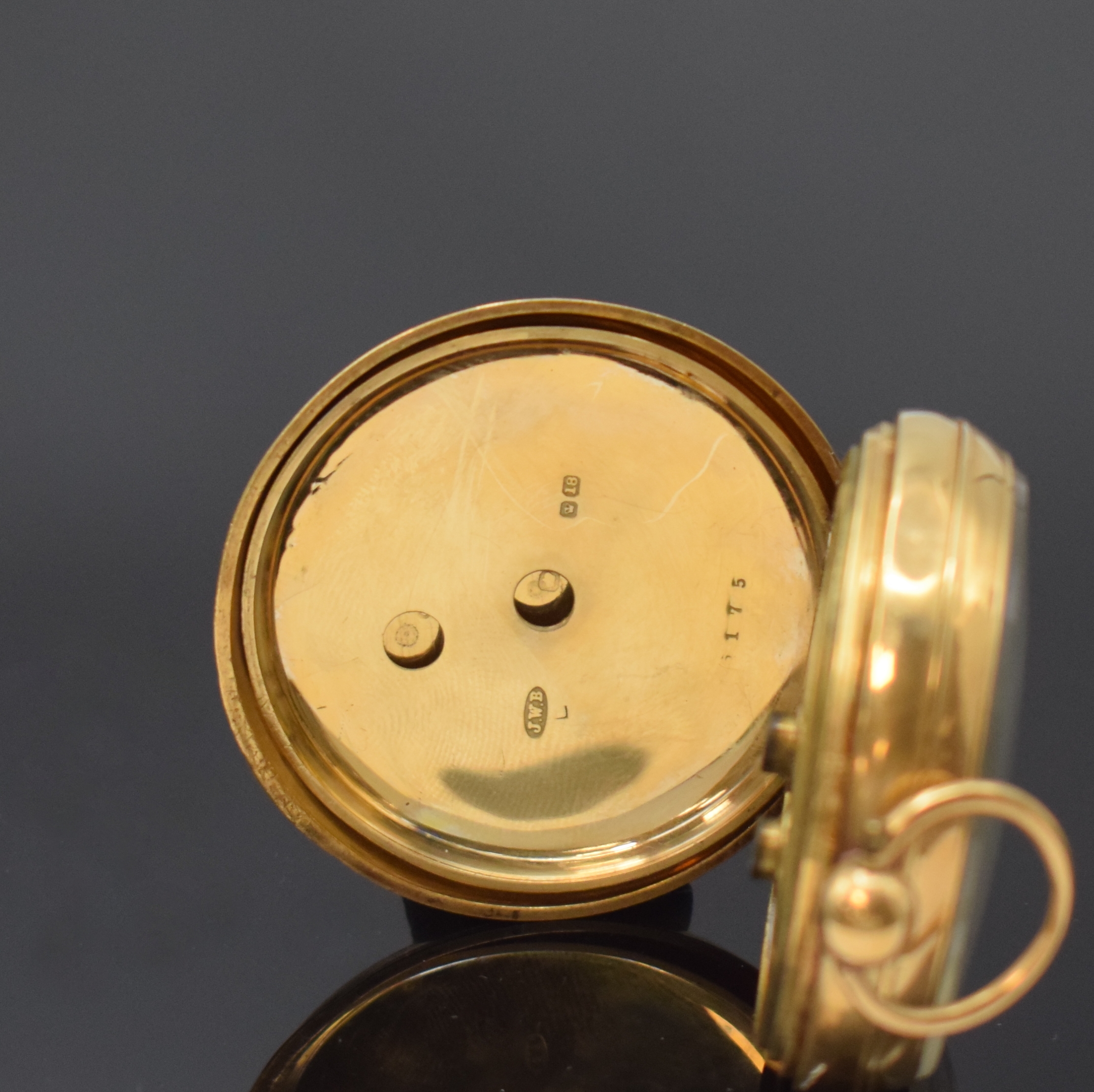 Detail f: J. W. BENSON Herrentaschenuhr mit Schlüsselaufzug, England um 1890, GG 750/000 Geh. dell., Boden m. Schmuckmonogramm, Emailzifferblatt m. röm. Std. ...
