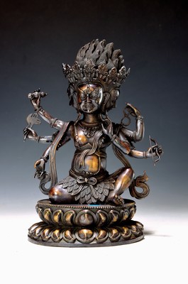 Image 26907493 - Parnashavari, China, Mitte 20. Jh., Bronze versilbert, dreigesichtig, eine Form der Tara ...
