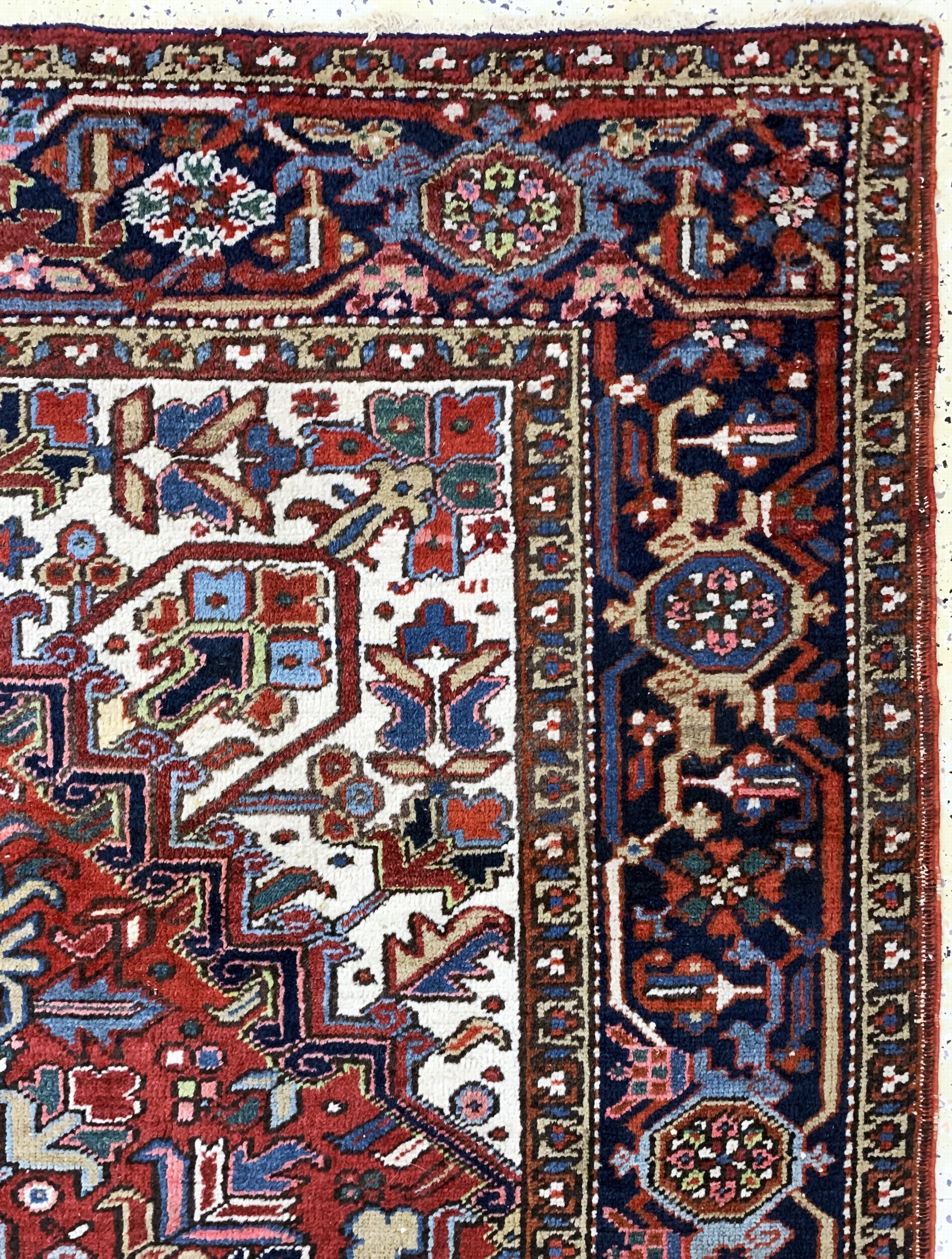 Detail e: Heriz , Persien, Wolle auf Baumwolle, ca. 280 x 185 cm, EHZ: 3