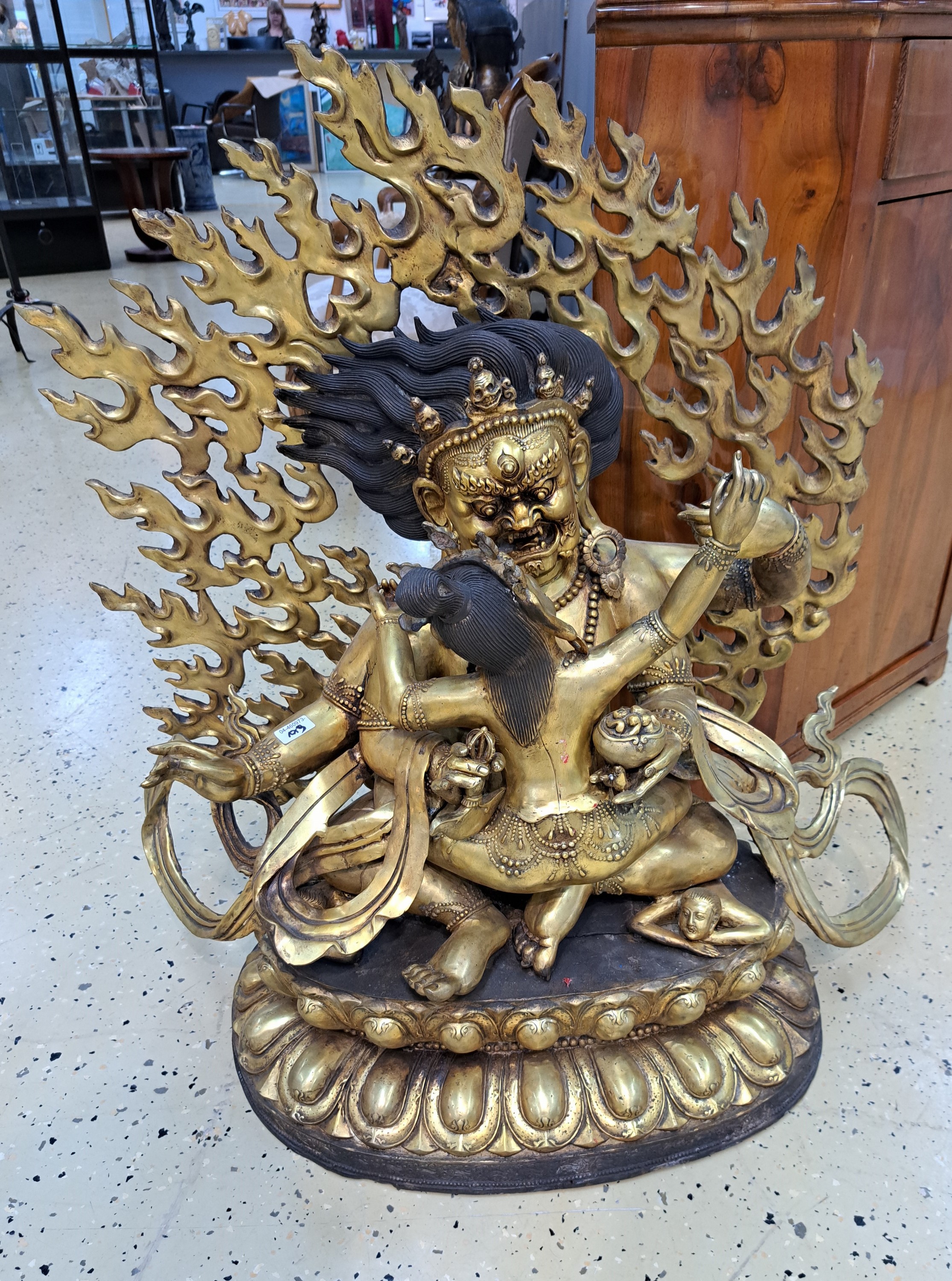 Detail a: Sehr große tantrische Gottheit, Nepal, 20. Jh., Vereinigung (Yab-Yum), ca. 81 cm, ca. 50 kg