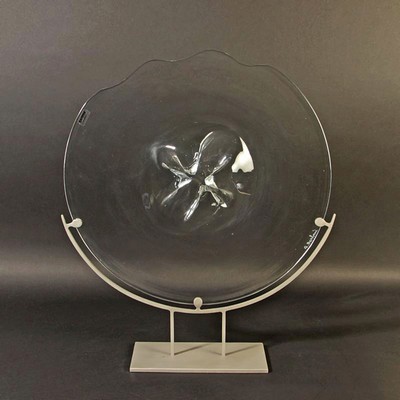 Image 26907846 - Glasobjekt von Alfredo Barbini (1912-2007), Scheibenobjekt aus mundgeblasenem farblosem ...