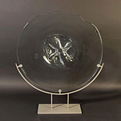 26907846d - Glasobjekt von Alfredo Barbini (1912-2007), Scheibenobjekt aus mundgeblasenem farblosem ...