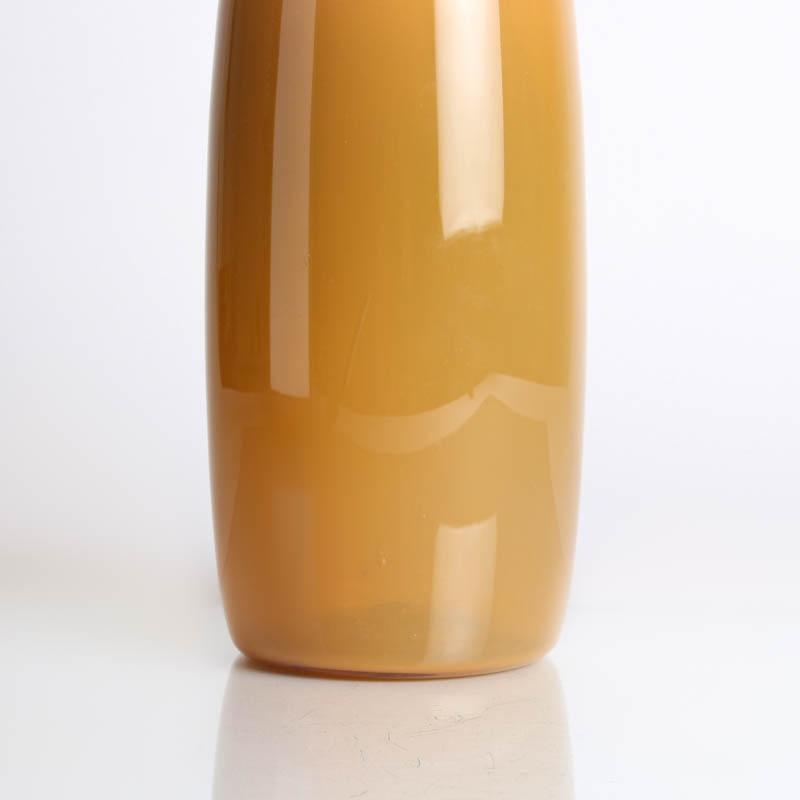 Detail b: Flaschenvase "Serica", Floris Meydam (1919 Leerdam-2011, farbloses Glas blau und ockerfarben unterfangen, H. ca. 45cm