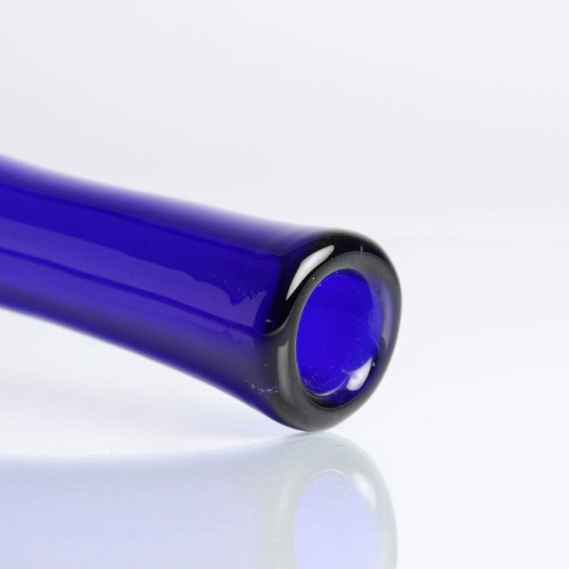 Detail e: Flaschenvase "Serica", Floris Meydam (1919 Leerdam-2011, farbloses Glas blau und ockerfarben unterfangen, H. ca. 45cm