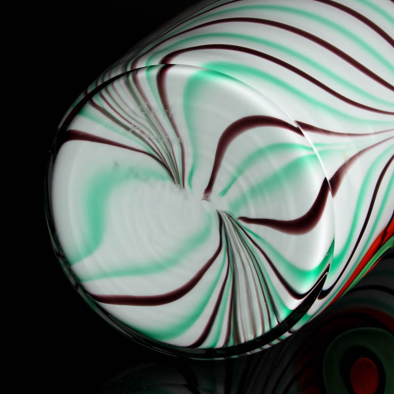 Detail e: Vase von Carlo Moretti (1934-2008), Murano, Unikat, mundgeblasenes Glas mit Kammdekor in grün und braun, opak-weißer Innenüberfang, 2 ...