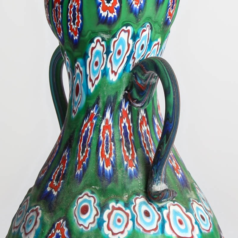 Detail c: Vase, Fratelli Toso Murano, um 1910-20, grün-opakes Glas mit eingeschmolzenen Murrinen, H. ca. 18cm