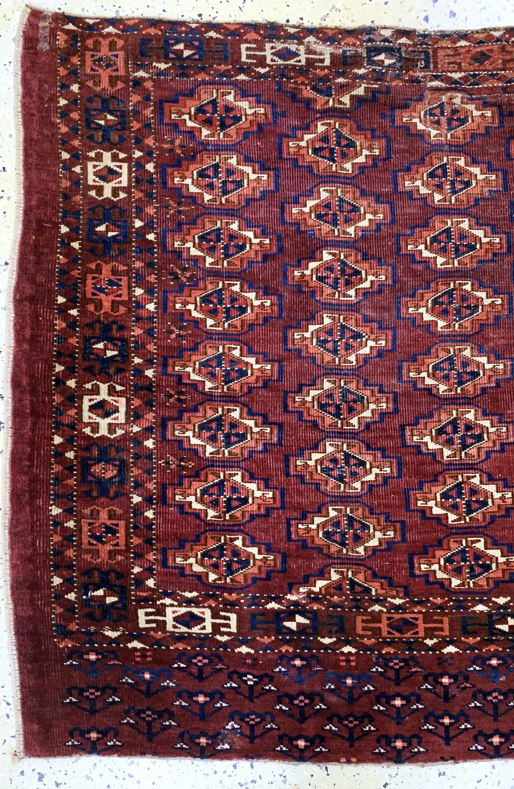 Detail c: Ersari"Tschowal"antik, Turkmenistan, 19.Jhd, Wolle auf Wolle, ca. 150 x 96 cm, EHZ:4