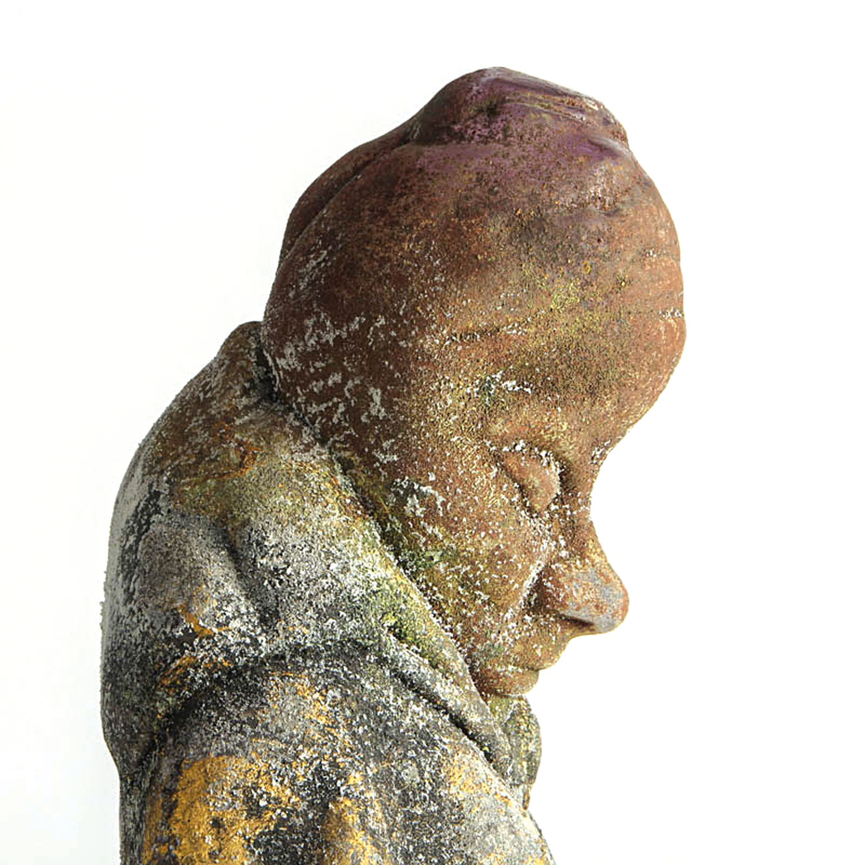 Detail l: Zwei Vetro a Scavo-Glasobjekte, Ermanno Nason für Cenedese, Murano, farbloses Glas, grau-grüne Patina mit Goldauflage in Vetro a Scavo-Technik, ...