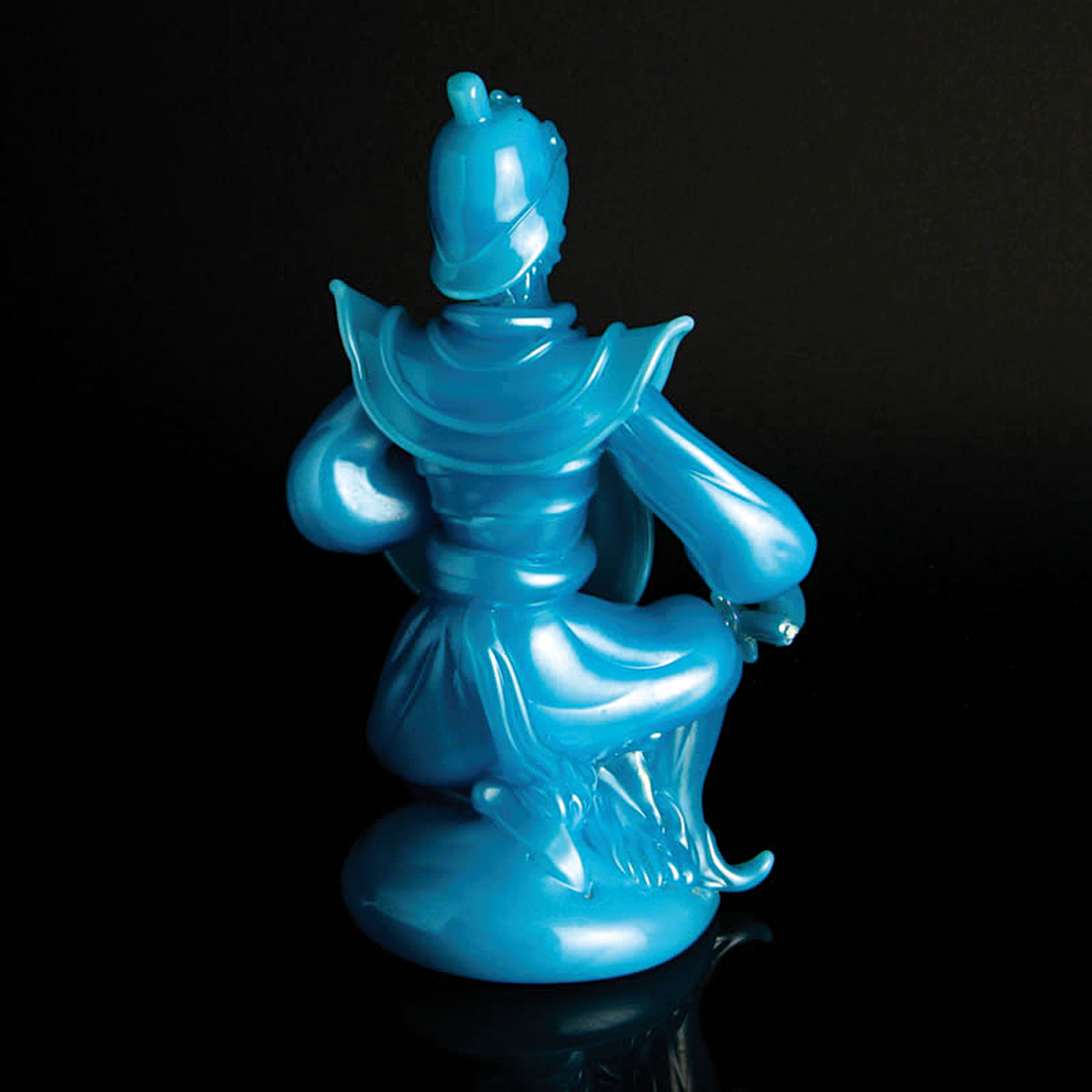 Detail b: Glasskulptur, Ermanno Nason für Cenedese, Murano, opak-blaues Glas, Darst. eines knienden asiatischen Kriegers, H. ca. 30cm