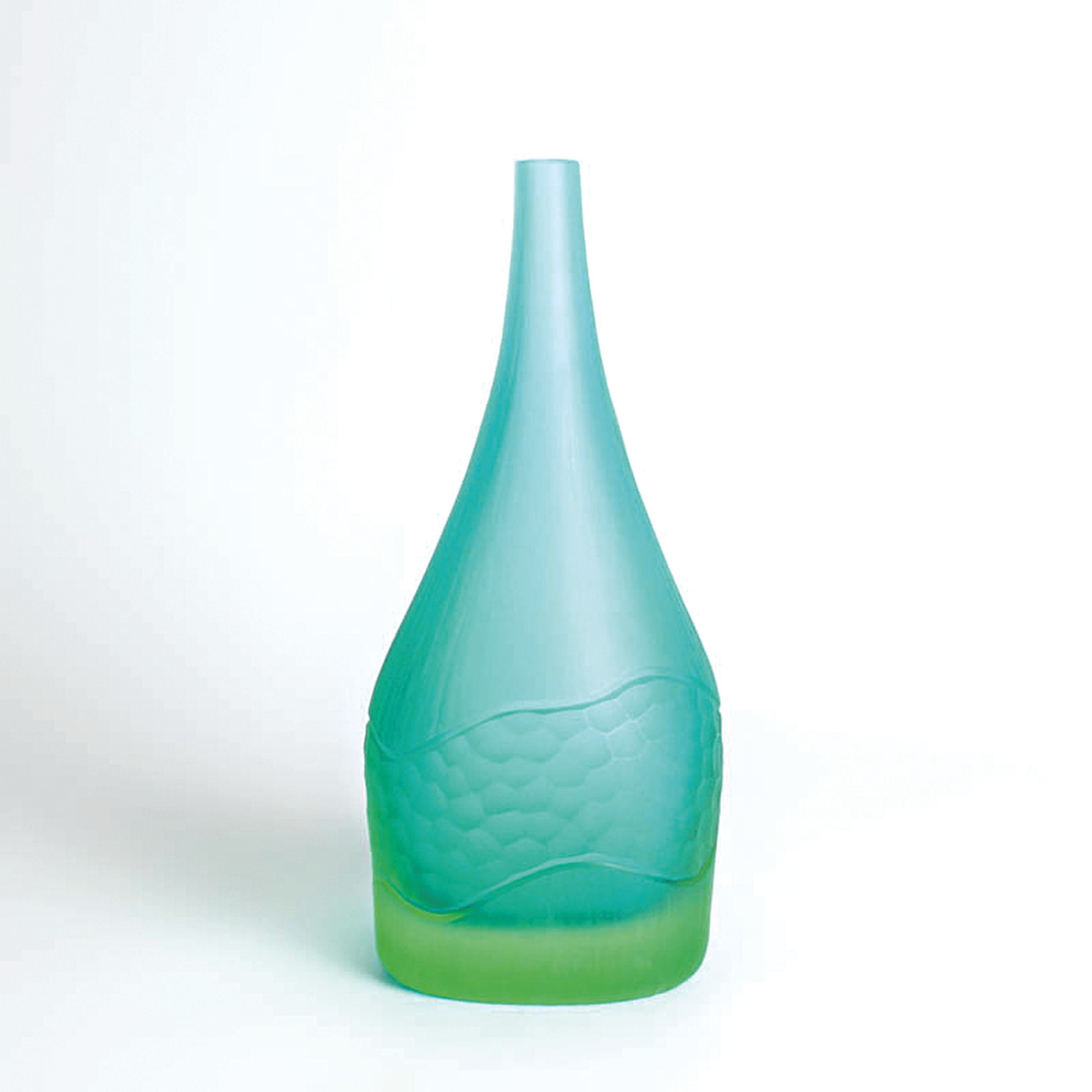 Vase, Flavio Poli für Seguso, Murano, hellgrünes Glas mit petrolfarbenem Innenüberfang, geschliffen von Rossetto, so auch am Boden signiert, H. ...