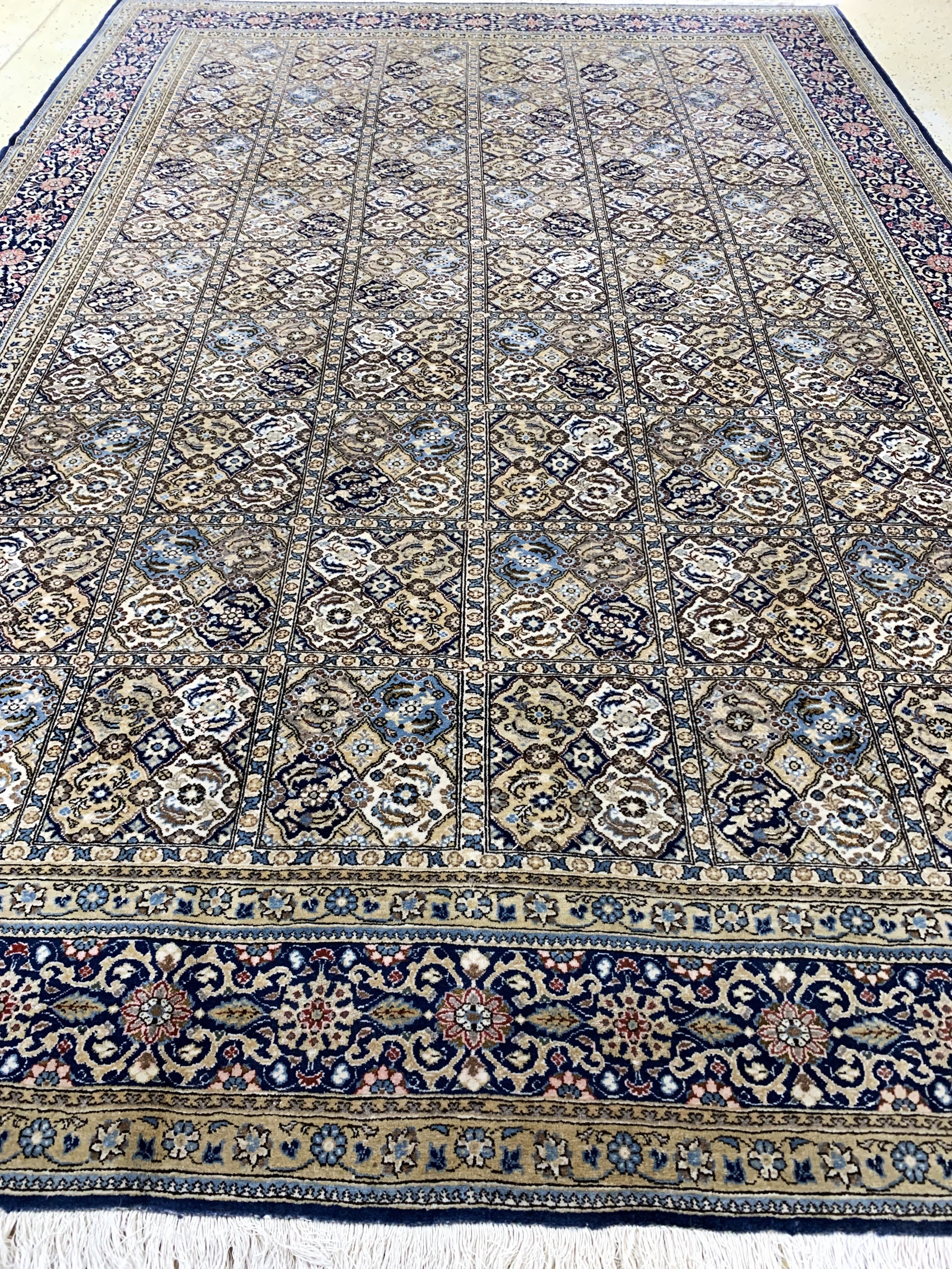 Detail f: Ghom Kork, Persien, Mitte 20.Jhd, Korkwollemit Seide, ca. 350 x 240 cm, EHZ: 2