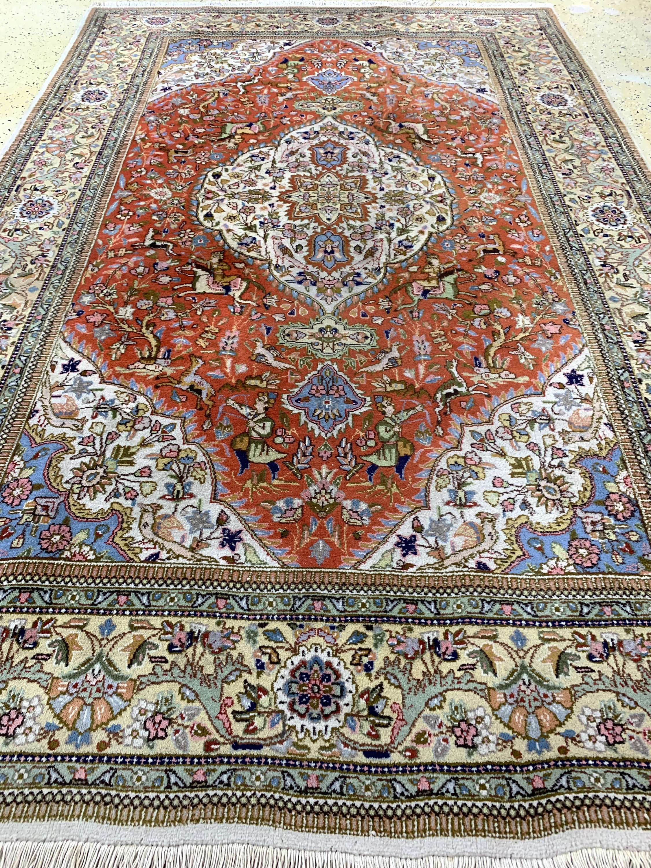 Detail f: Täbriz Tabatabai, Persien, Mitte 20.Jhd, Wolle auf Baumwolle, ca. 290 x 188 cm, Reinigungsbedürftig, EHZ: 2