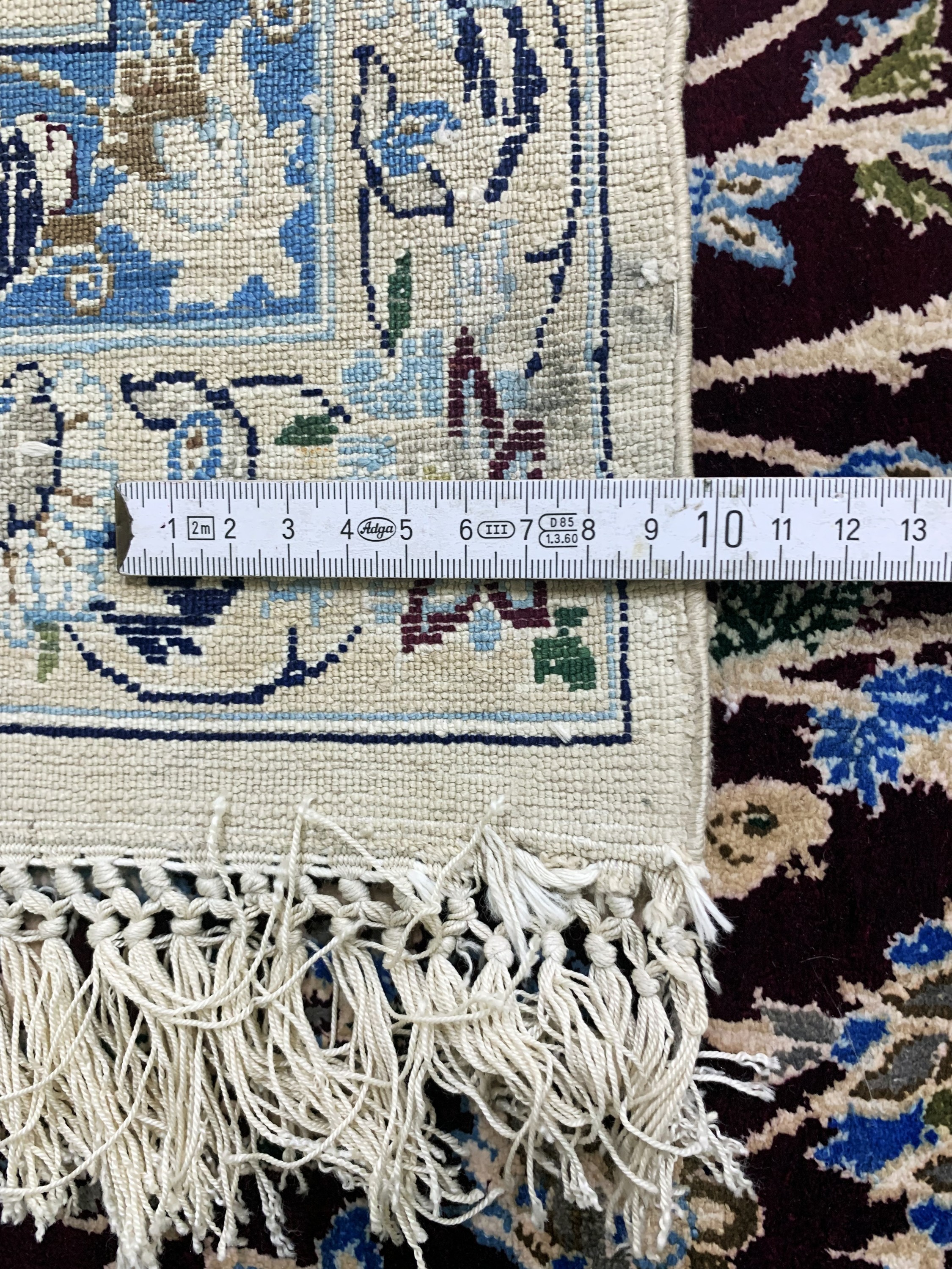 Detail g: Nain Seide fein, Persien, Mitte 20.Jhd, reine Naturseide, ca. 345 x 212 cm, gereinigt,EHZ: 1-2