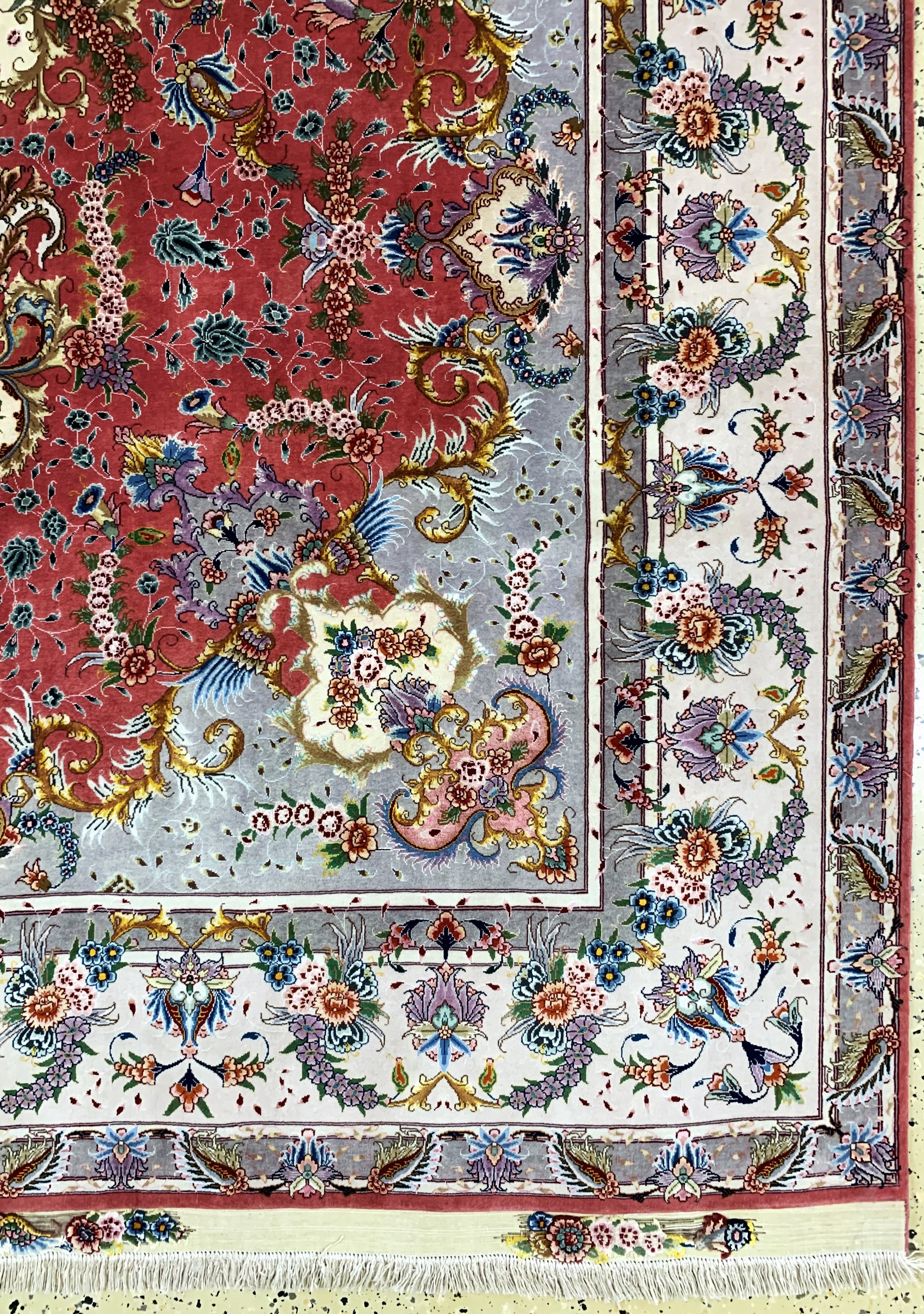 Detail a: Täbriz fein(60 Raj) Persien, signiert, Mitte 20.Jhd, Korkwolle mit und auf Seide, ca.308 x 188 cm, ca. 640.000 Kn/qm, gereinigt, EHZ: 1-2
