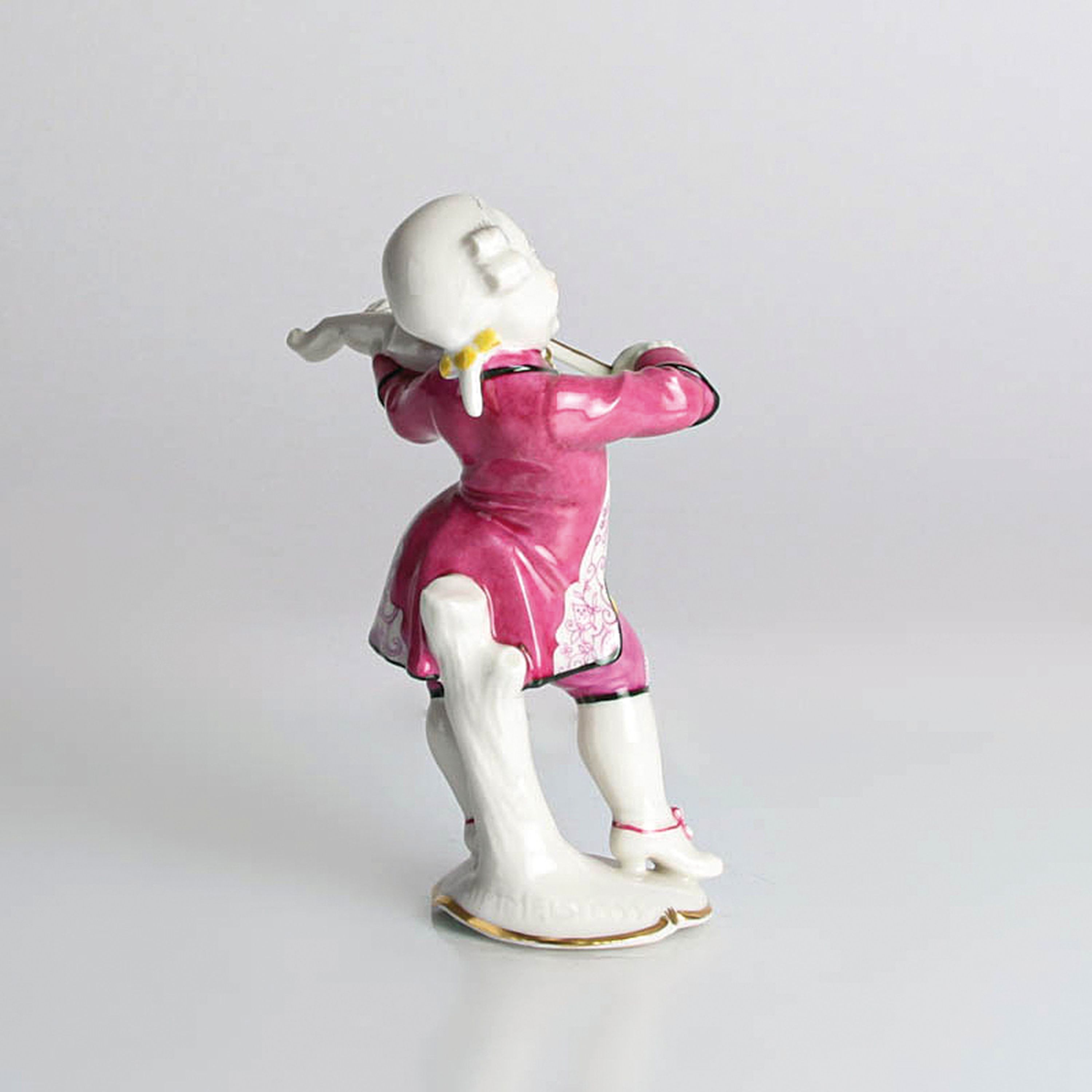 Detail d: Porzellanfigur Violinist, Hutschenreuther, Kunstabteilung Selb, Entw. Karl Himmelstoß, 20.Jh., Porzellan, farbig und goldstaffiert, H. 14 cm