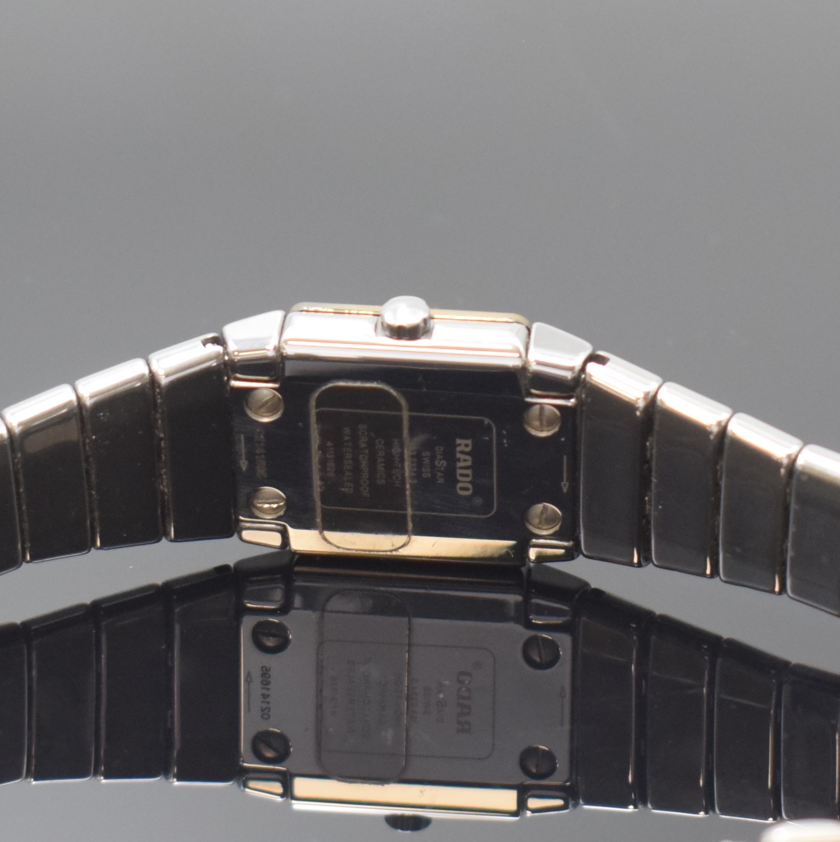 Detail d: RADO Diastar Jubilé Damenarmbanduhr Referenz 153.0334.3, Schweiz um 2000, Keramikgeh. inkl. Gliederband m. dopp. Faltschl., quarz, Zifferbl. m. 4 ...
