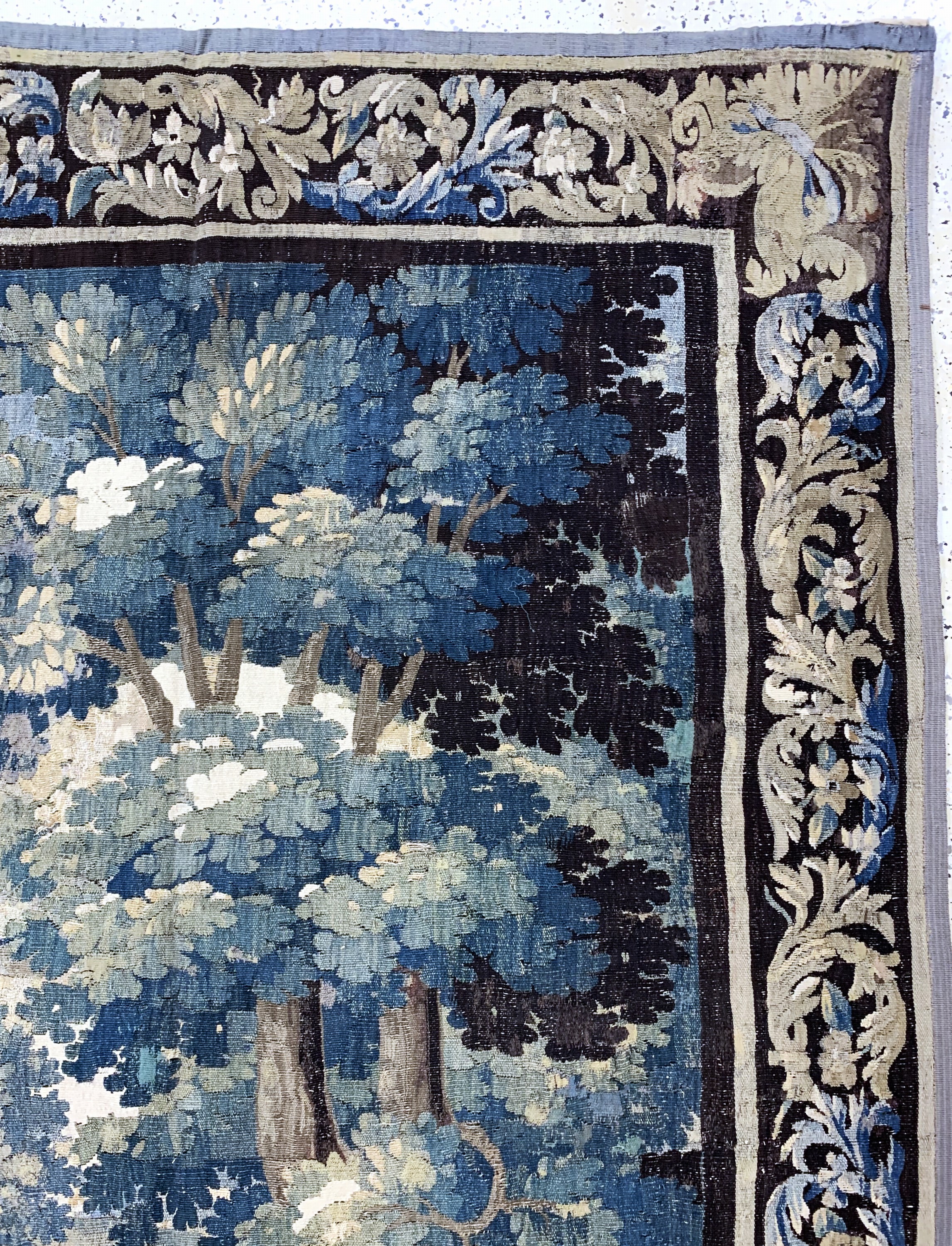Detail c: Brüsseler"Tapisserie"antik, Flandern, 18.Jhd, Wolle mit Seide auf Baumwolle, ca. 280 x 190 cm, EHZ: 3, (mehrere alte restaurierungen).